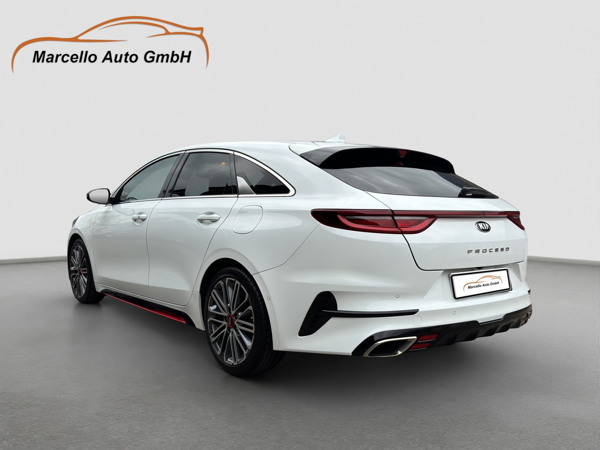 KIA ProCeed 1.6 T-GDi GT DCT-image-13