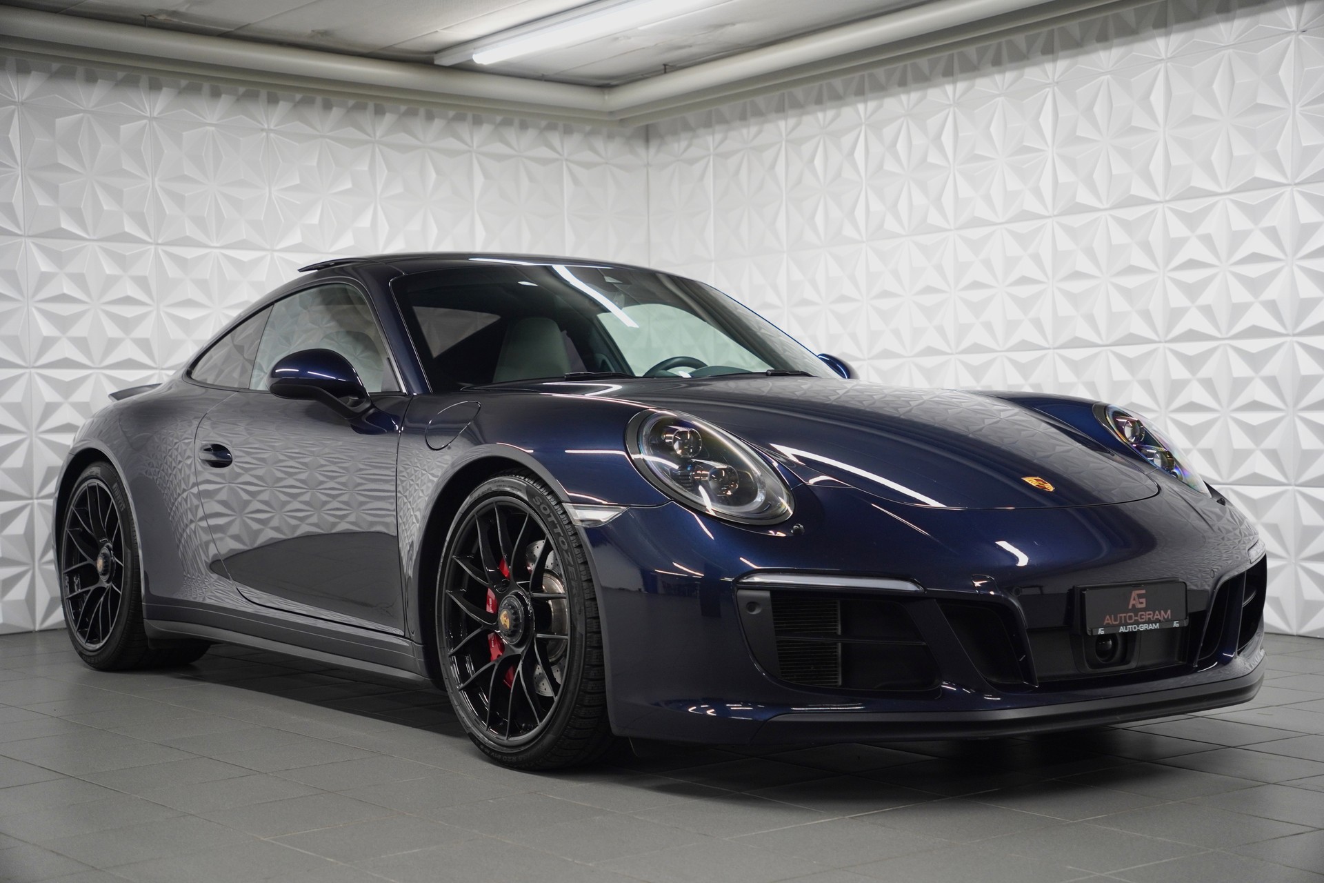 PORSCHE 911 Carrera GTS PDK-image-6