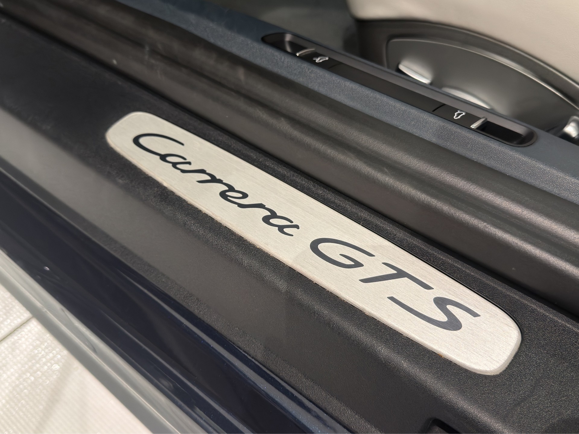 PORSCHE 911 Carrera GTS PDK-image-22