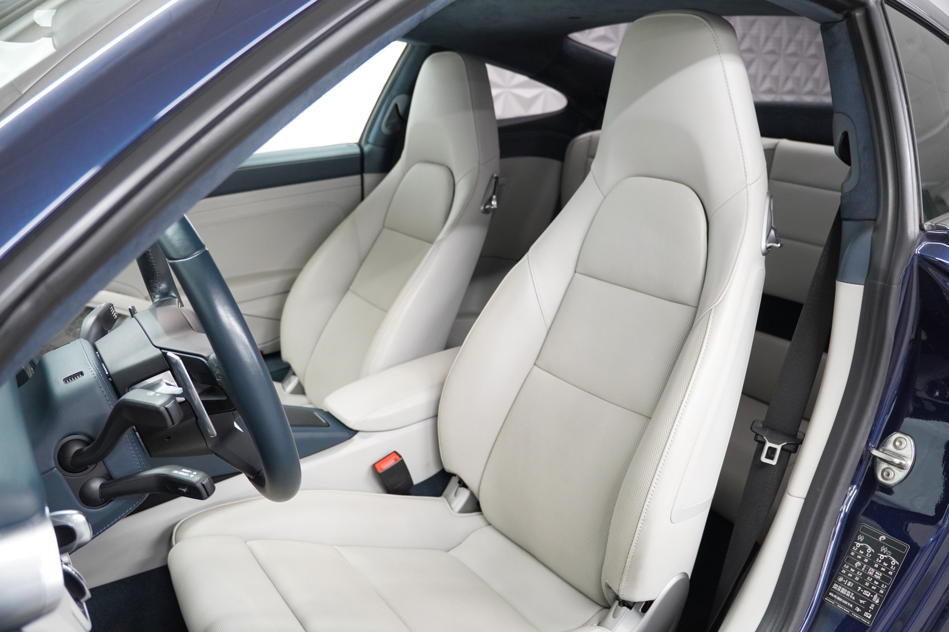 PORSCHE 911 Carrera GTS PDK-image-10