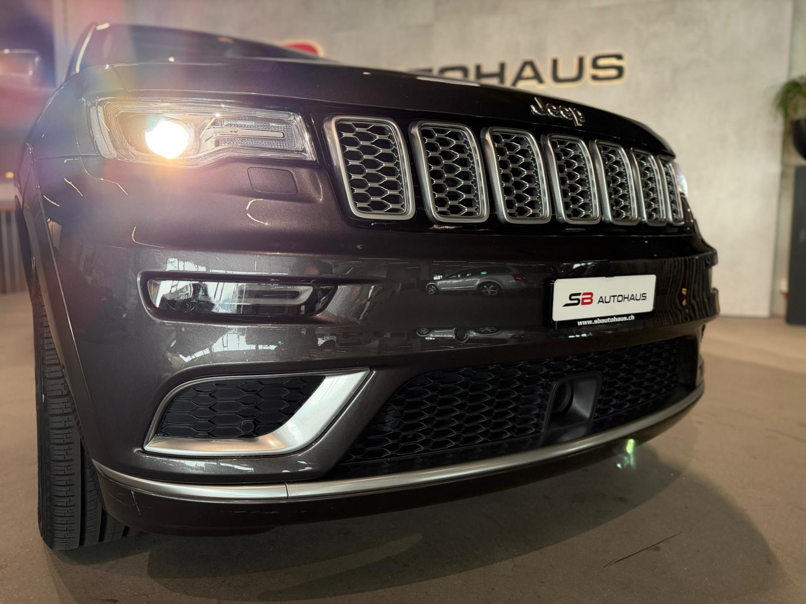 JEEP Grand Cherokee 3.0 CRD Summit Automatic-image-3