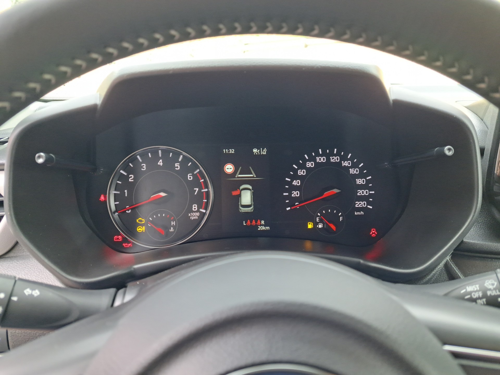 SUZUKI Swift 1.2 Sakura Top Hybrid 4x4-image-6