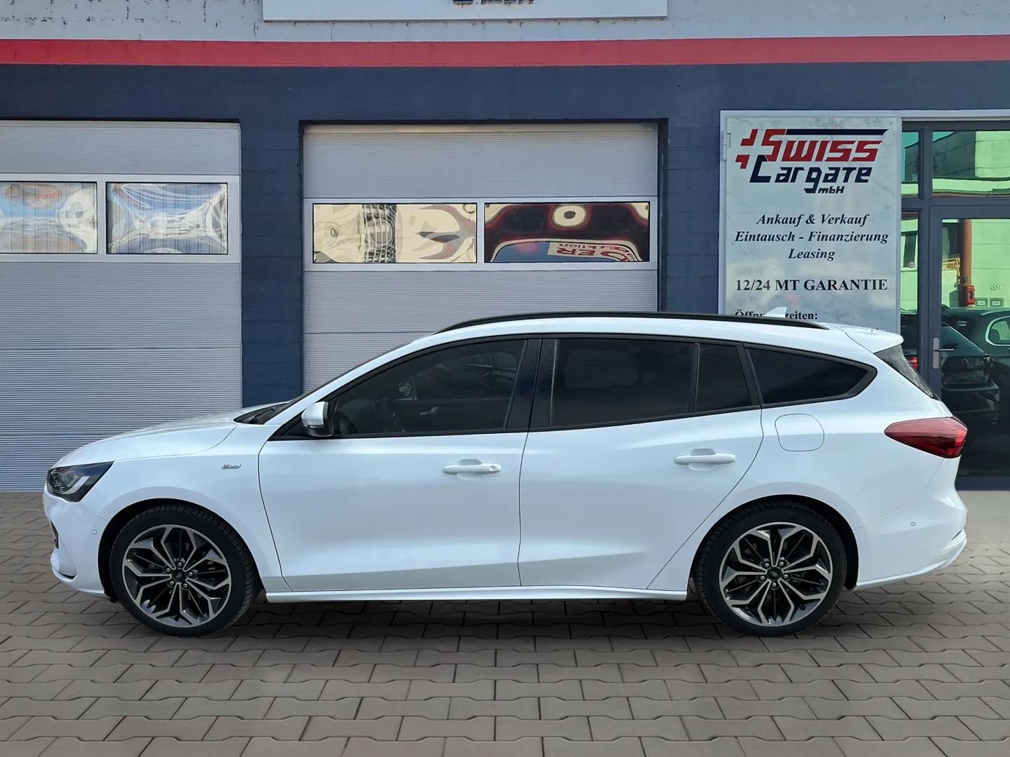 FORD Focus 1.0 MHEV ST-Line X Automat 155PS-image-4