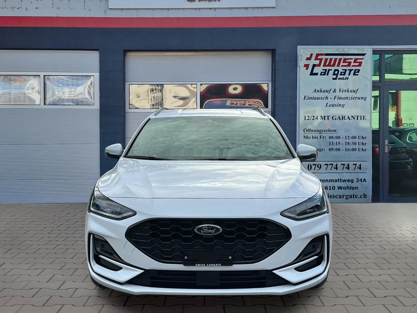 FORD Focus 1.0 MHEV ST-Line X Automat 155PS-image-2
