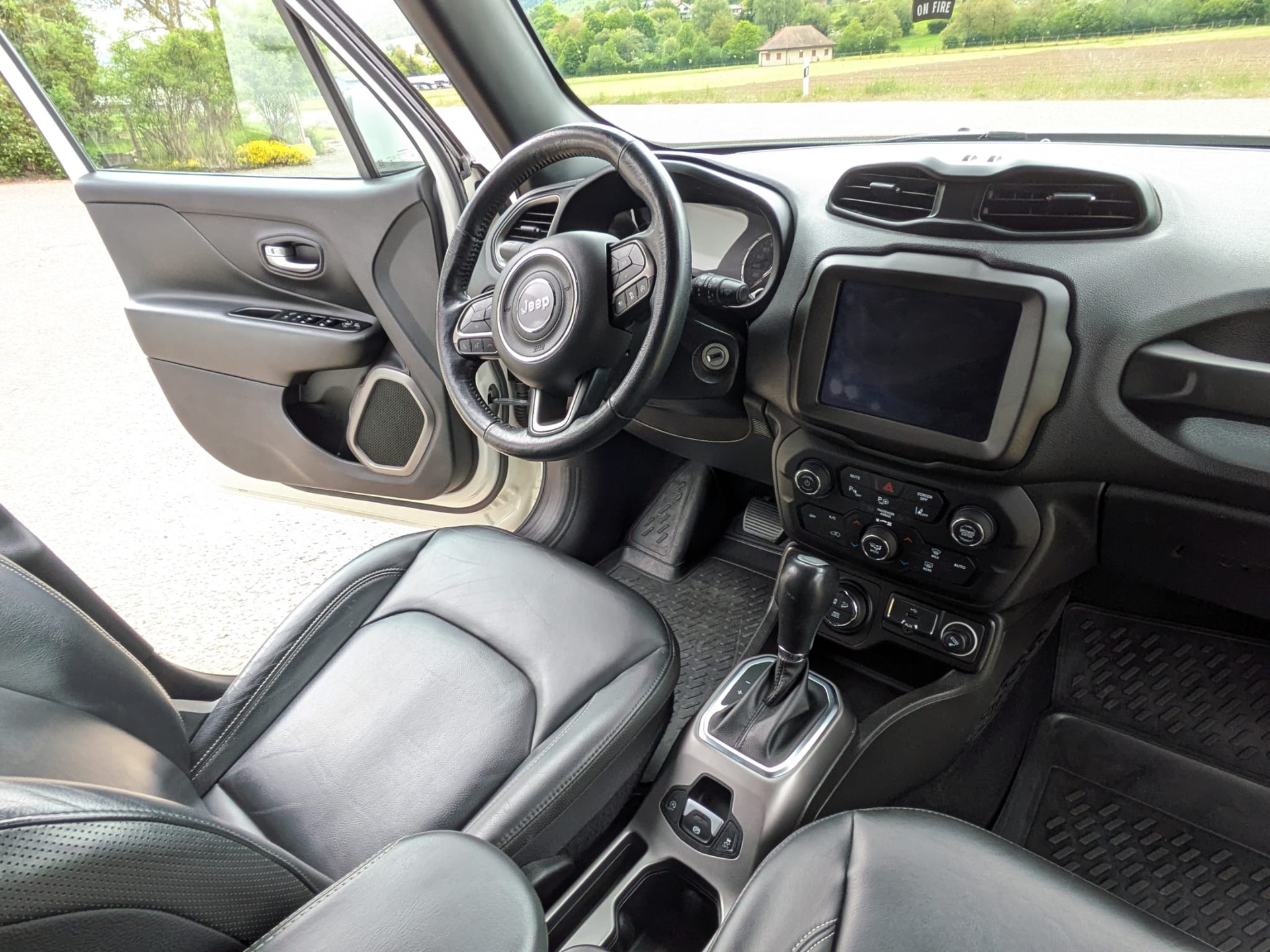 JEEP Renegade 2.0 CRD Limited AWD 9ATX-image-21