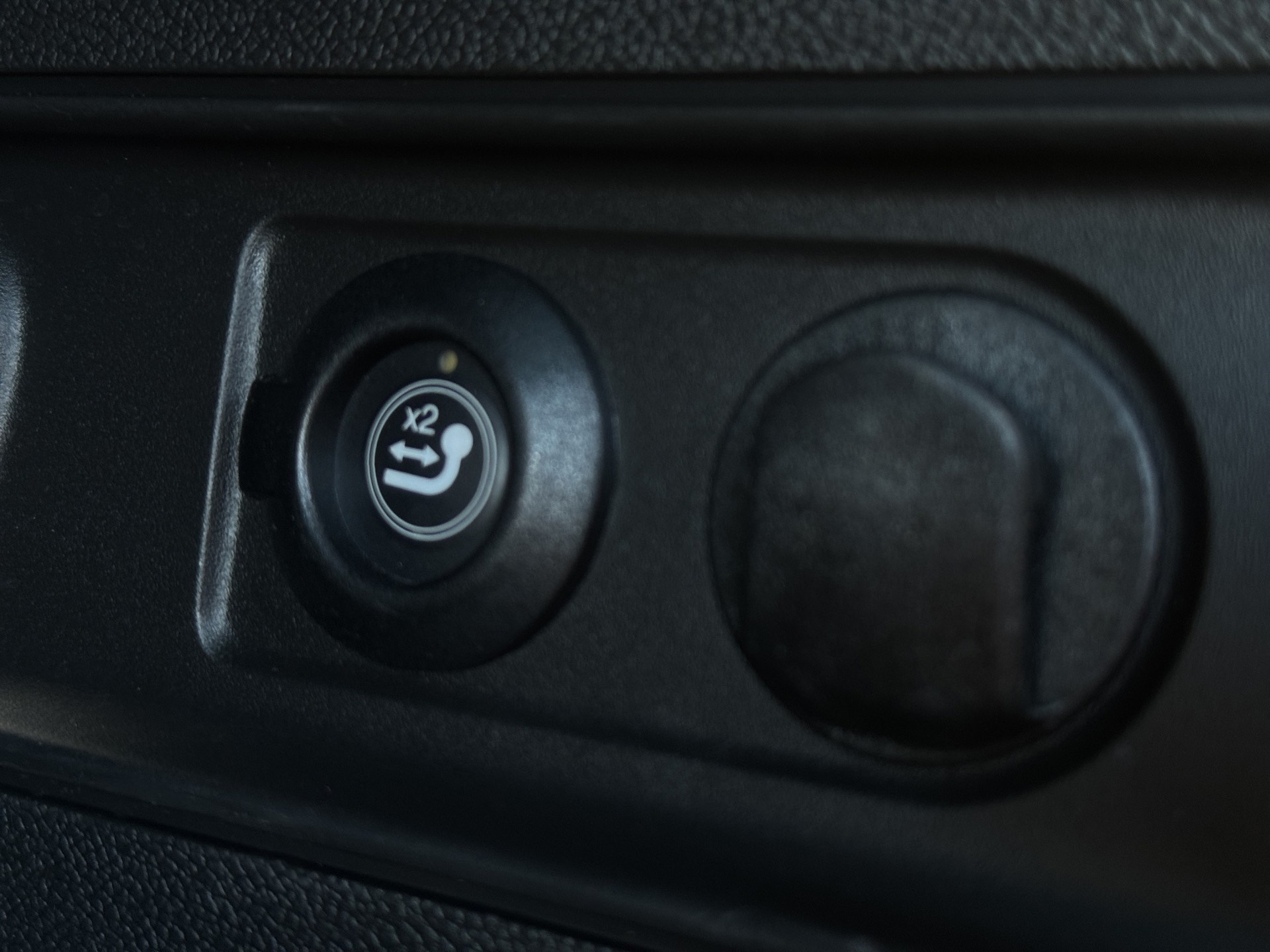 ALFA ROMEO Stelvio 2.2 JTDM Veloce Q4 AT8 "AHK schwenkbar-21"Alu Black"-image-24