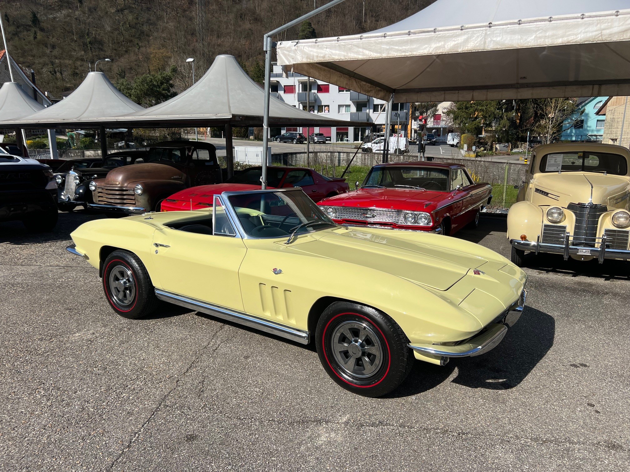 Car photo