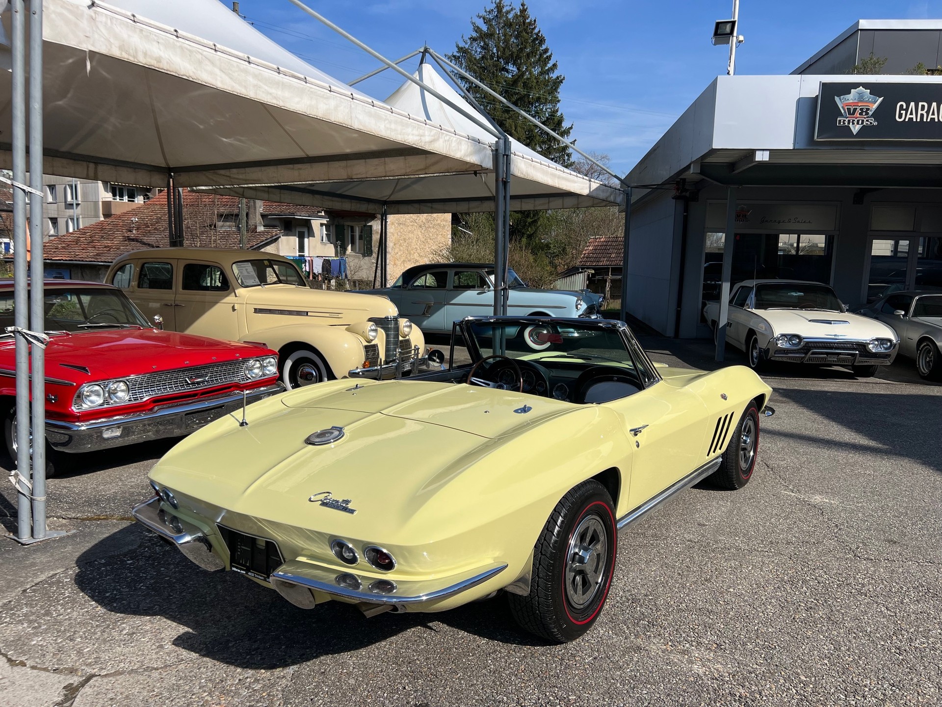 CHEVROLET Corvette C2 Stingray-image-6