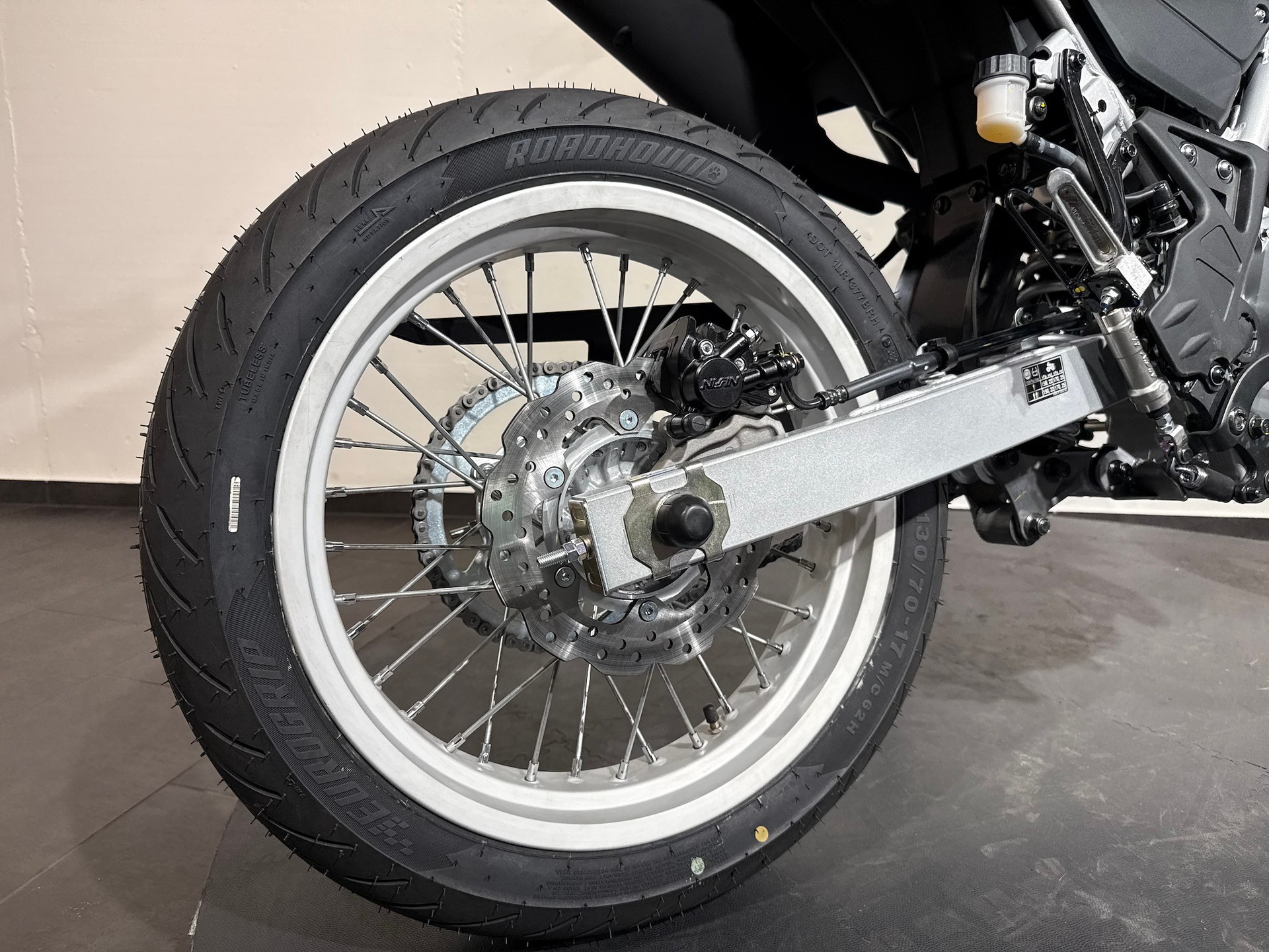 YAMAHA WR 125 Supermoto-image-8