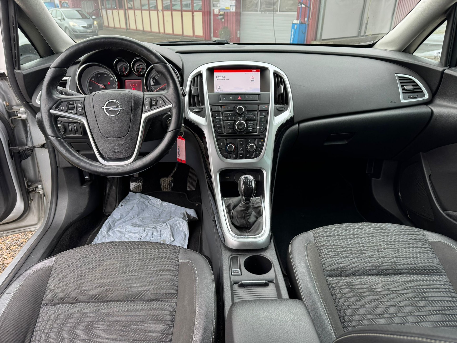 OPEL Astra SportsTourer 1.6 CDTi ecoFLEX Active Edition-image-8