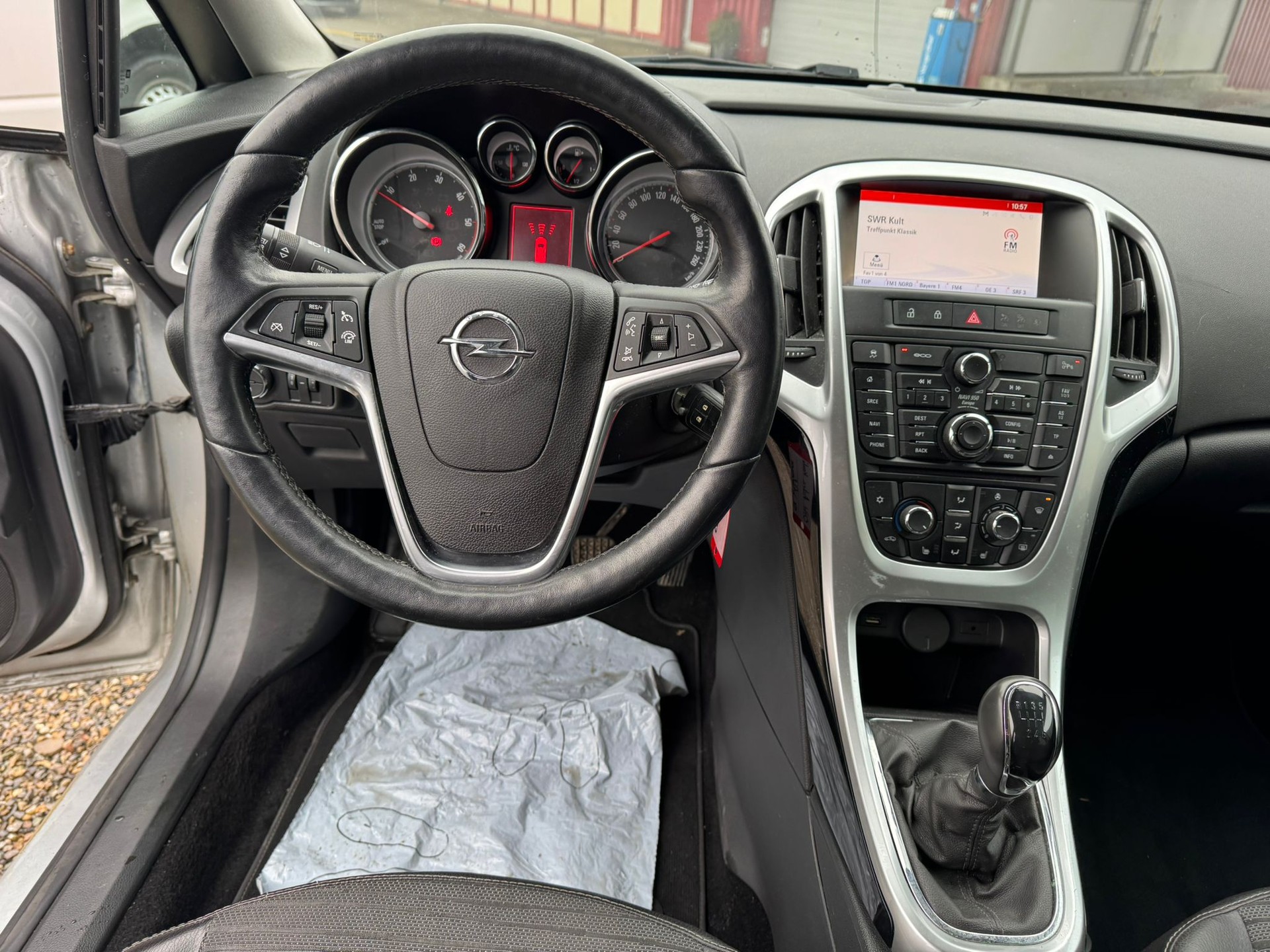 OPEL Astra SportsTourer 1.6 CDTi ecoFLEX Active Edition-image-9