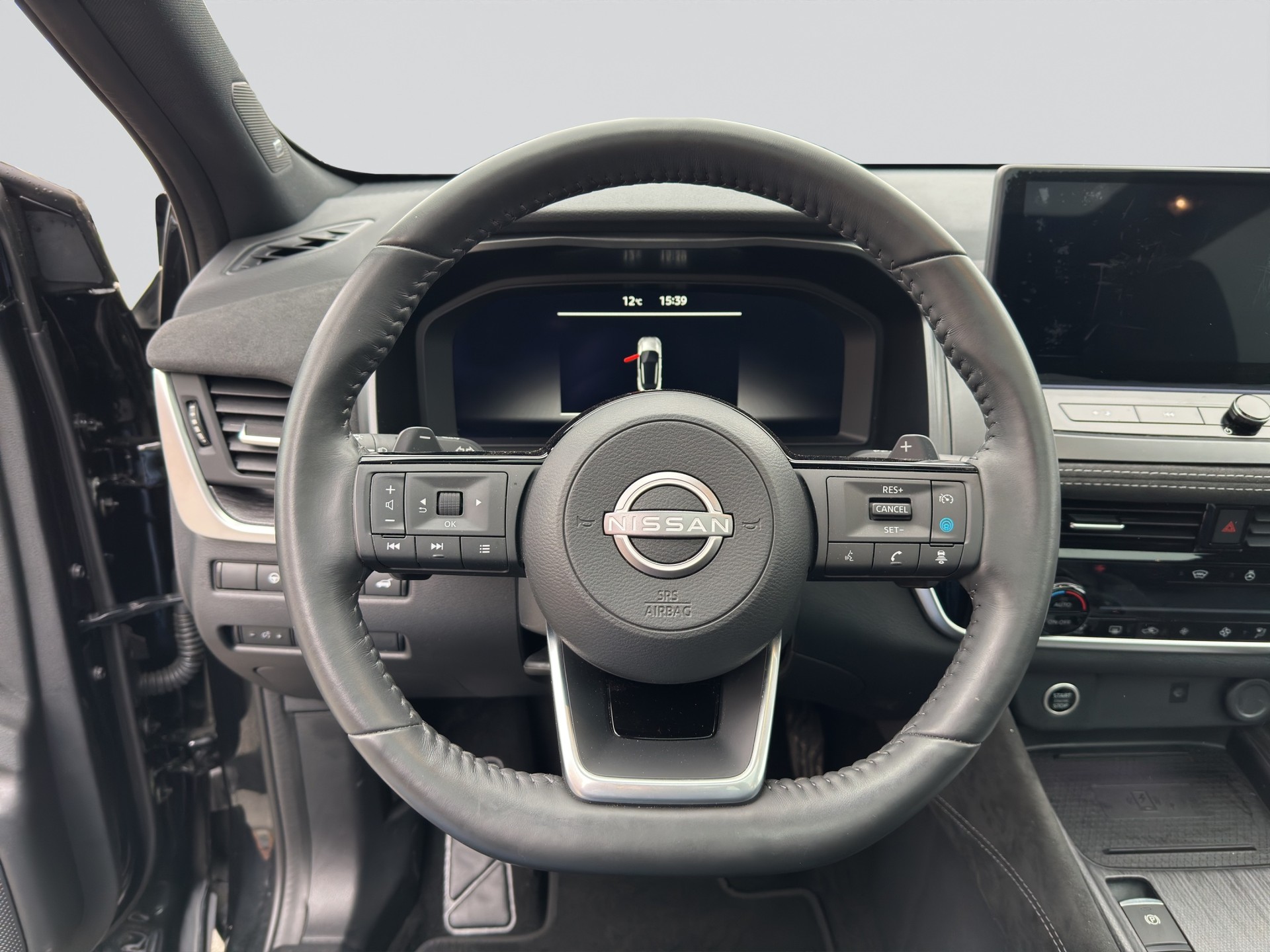 NISSAN Qashqai 1.3 DIG-T MHEV Tekna+ Xtronic-image-10