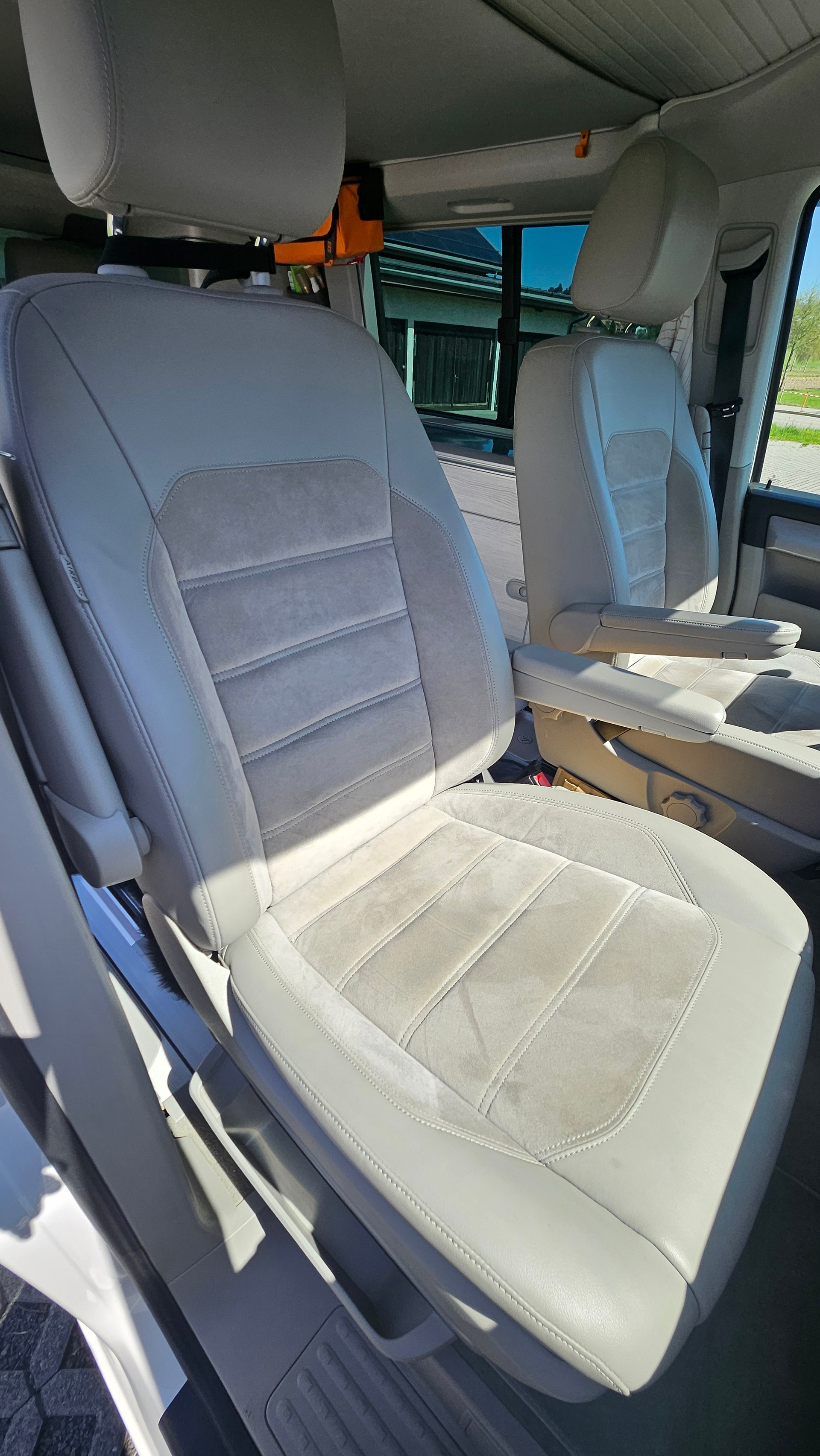 VW T6 California 2.0 Bi-TDI Ocean 4Motion DSG-image-15