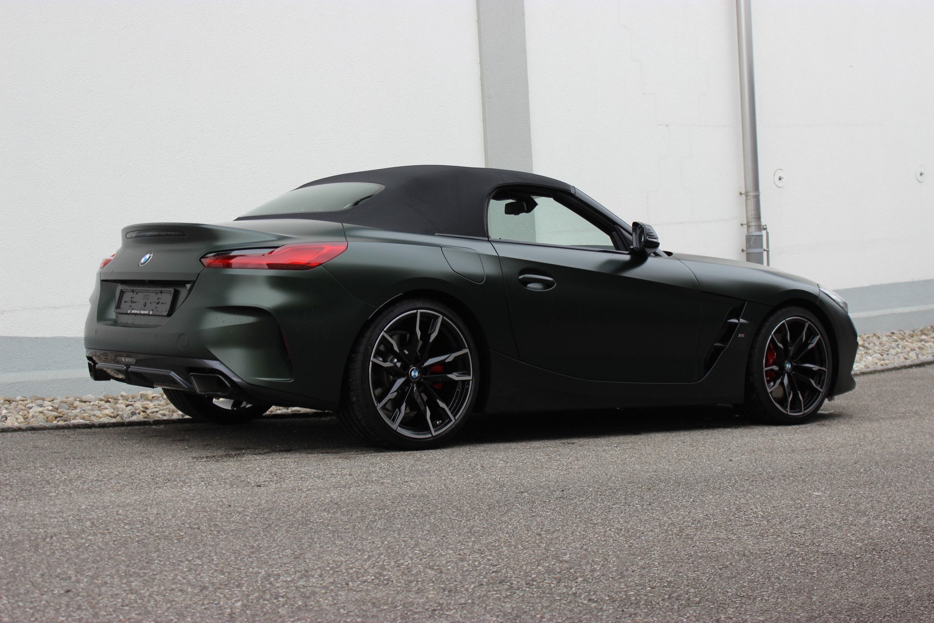 BMW Z4 M40i *FROZEN DEEP GREEN metallic*