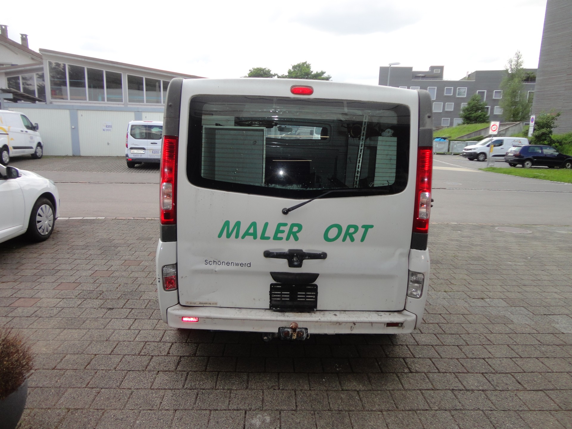RENAULT Trafic 2.0 dCi 115 2.9t L1H1-image-3