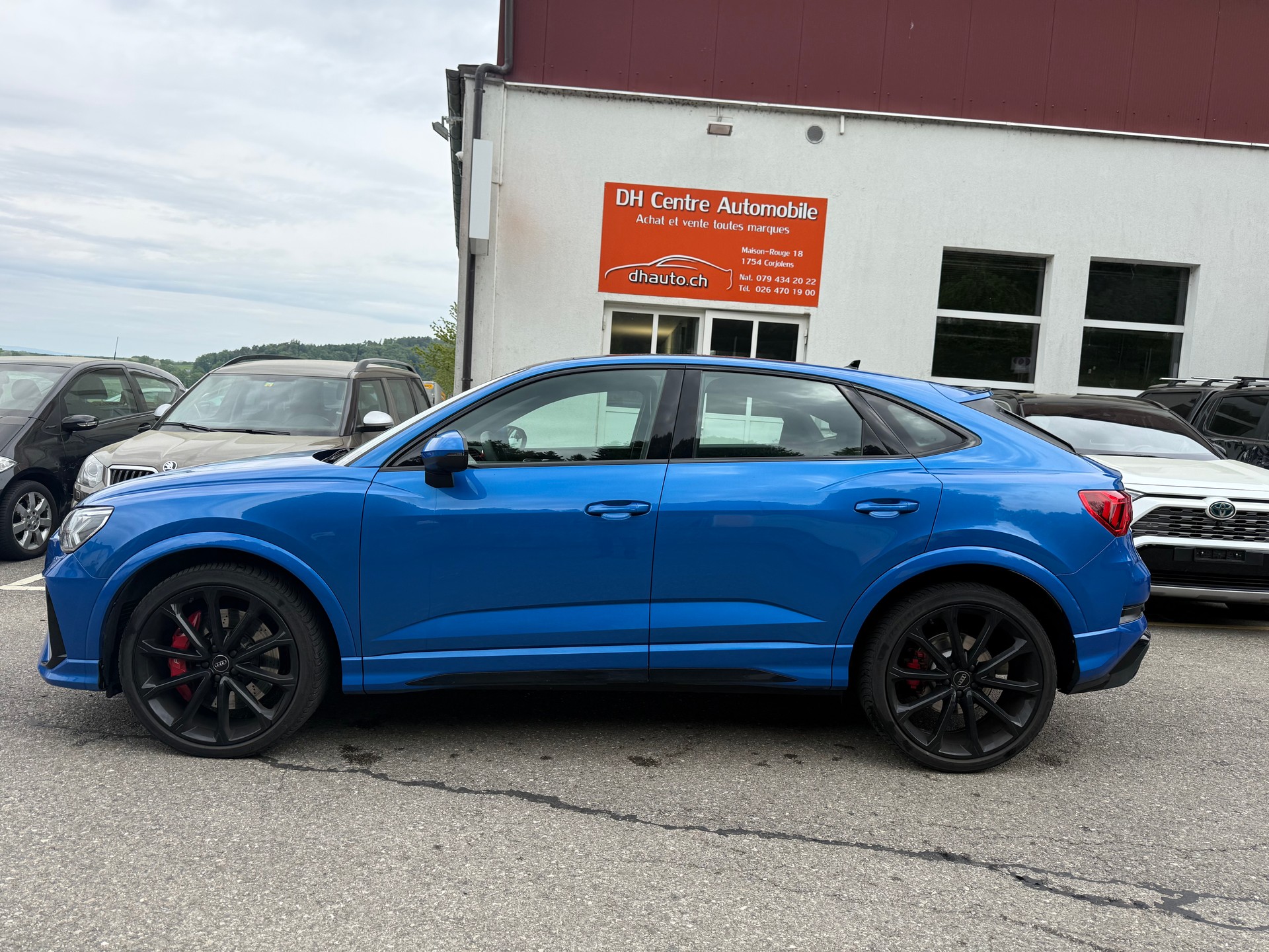 AUDI RS Q3 Sportback quattro S tronic-image-3