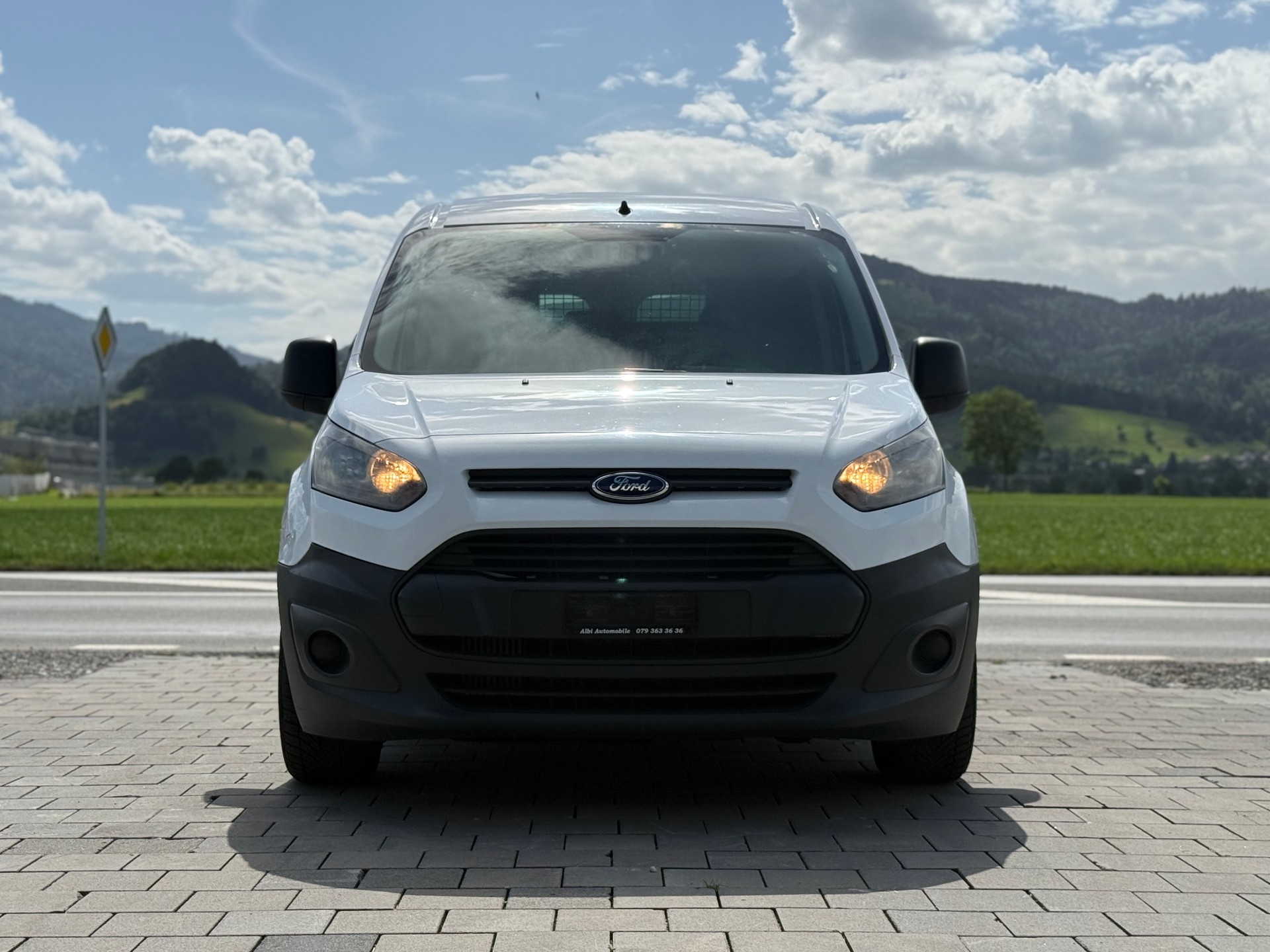 FORD Transit Connect Van T220 1.6 TDCi Trend-image-2