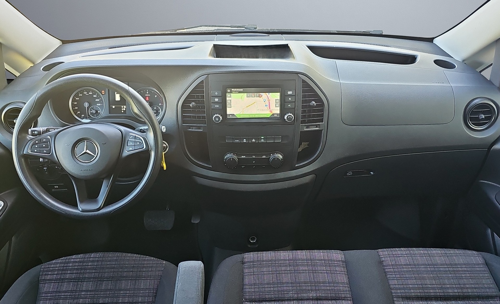 MERCEDES-BENZ Vito 116 CDI Lang Select Tourer 9G-Tronic-image-9