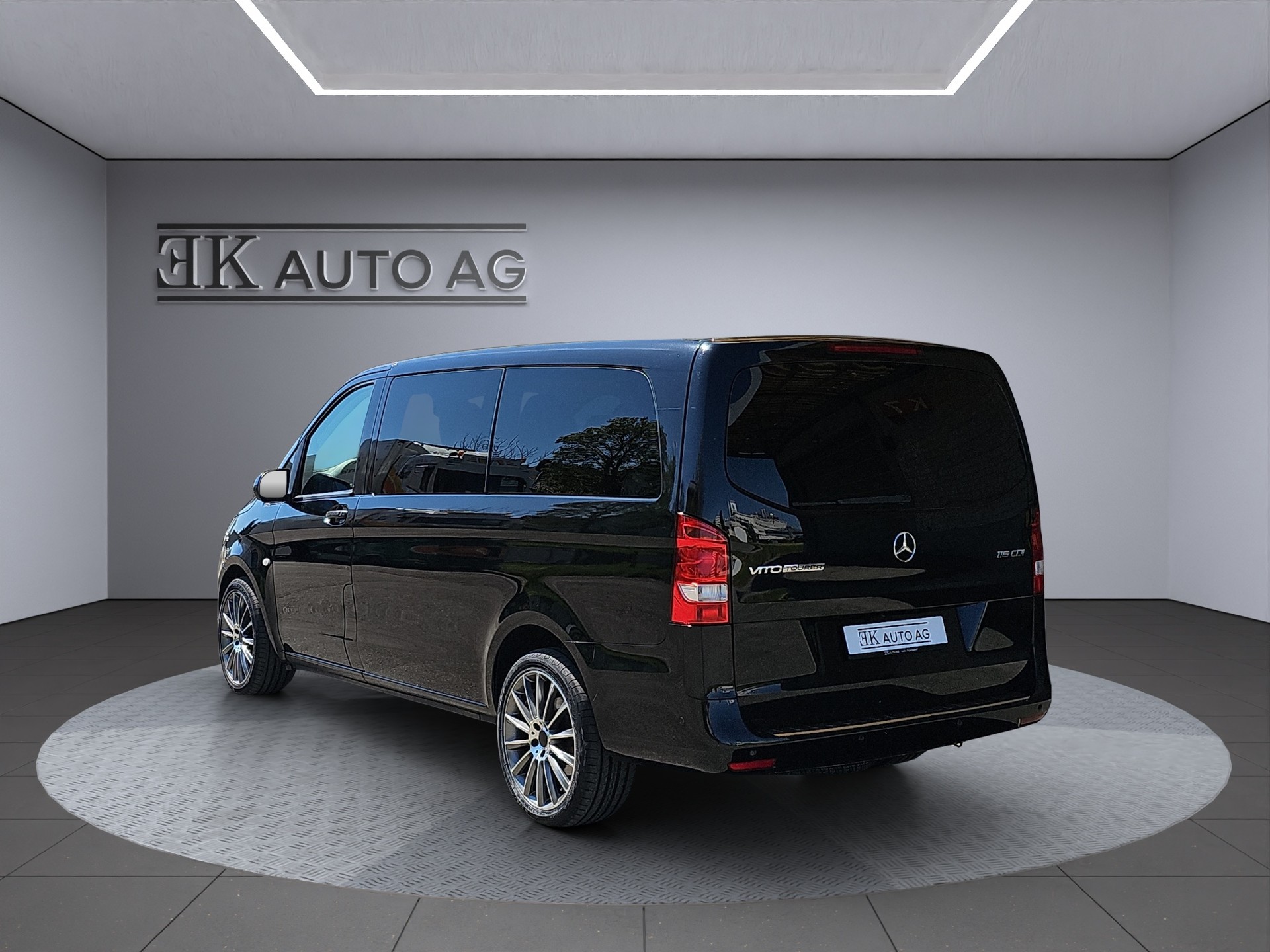 MERCEDES-BENZ Vito 116 CDI Lang Select Tourer 9G-Tronic-image-2