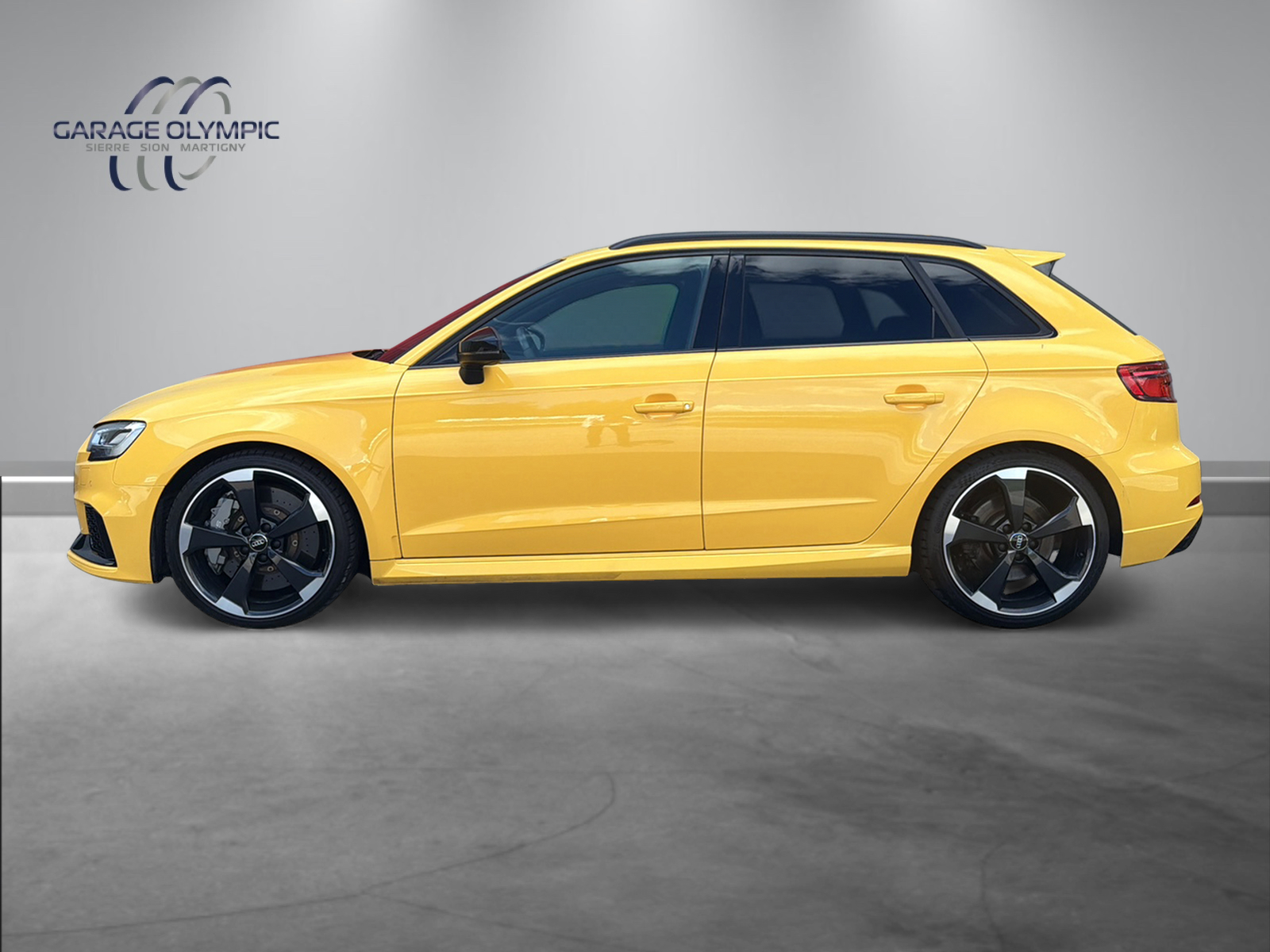 AUDI RS3 Sportback 2.5 TSI quattro S-tronic ABT-showroom-element-1