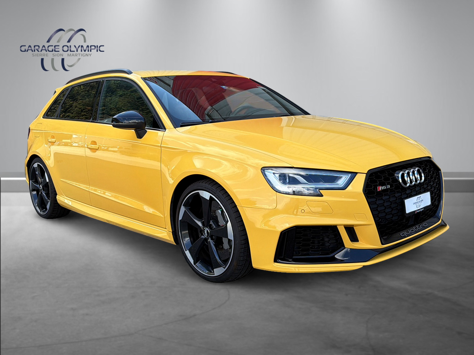 AUDI RS3 Sportback 2.5 TSI quattro S-tronic ABT-showroom-element-2