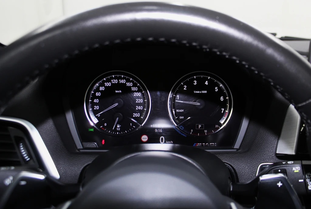 BMW M140i xDrive Steptronic / CH-Fahrzeug-image-14