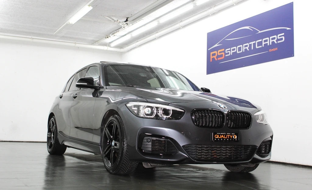 BMW M140i xDrive Steptronic / CH-Fahrzeug-showroom-element-1