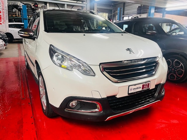 PEUGEOT 2008 1.6 VTI Allure-image-4