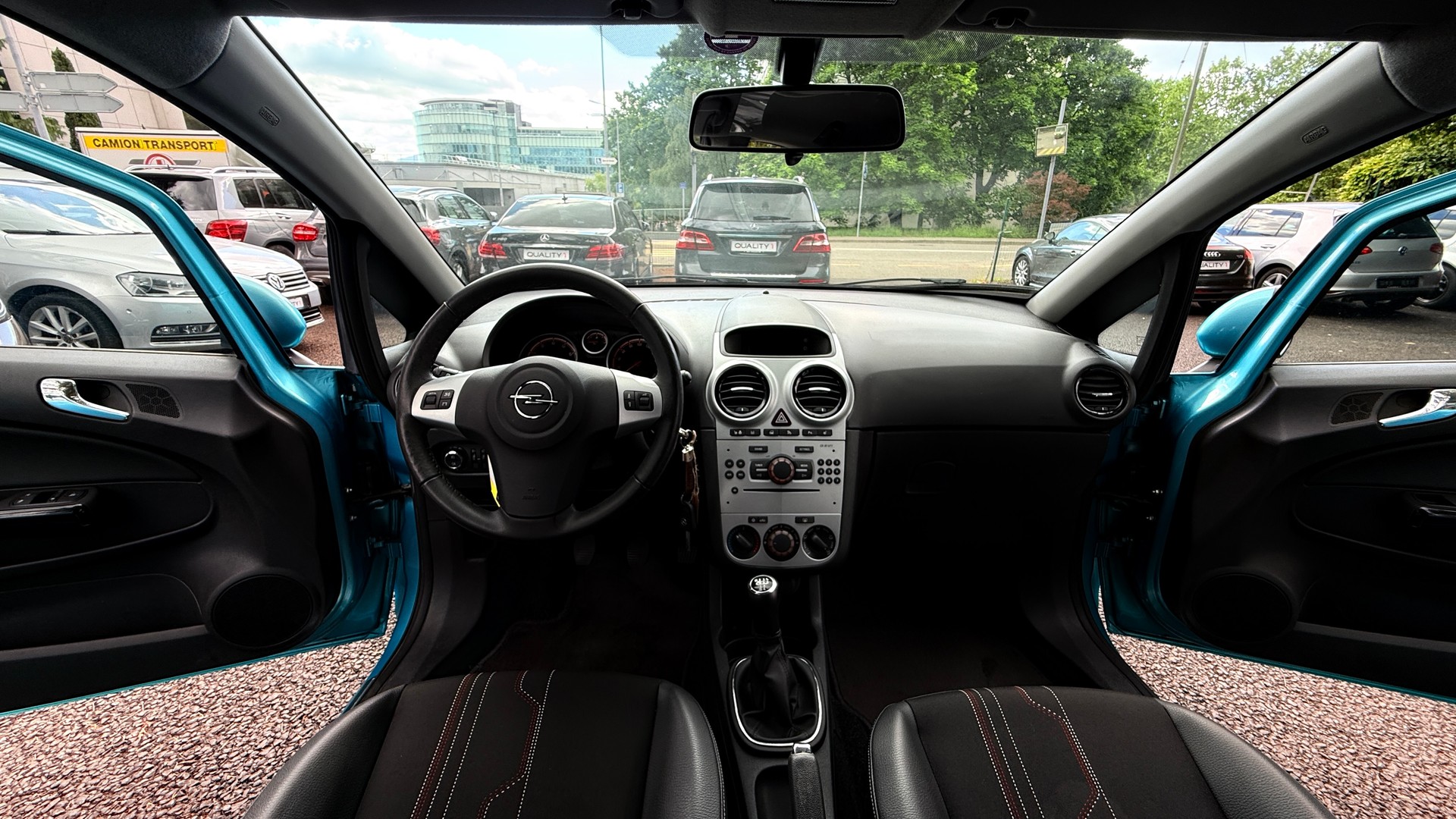 OPEL Corsa 1.4 TP Color Edition-image-8