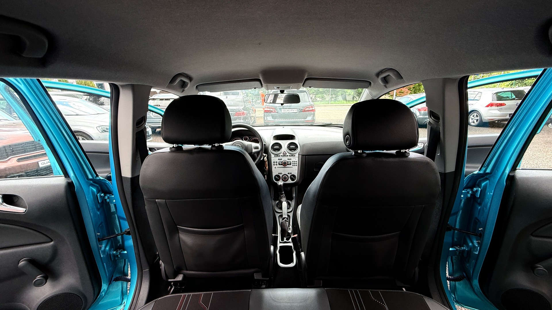 OPEL Corsa 1.4 TP Color Edition-image-7