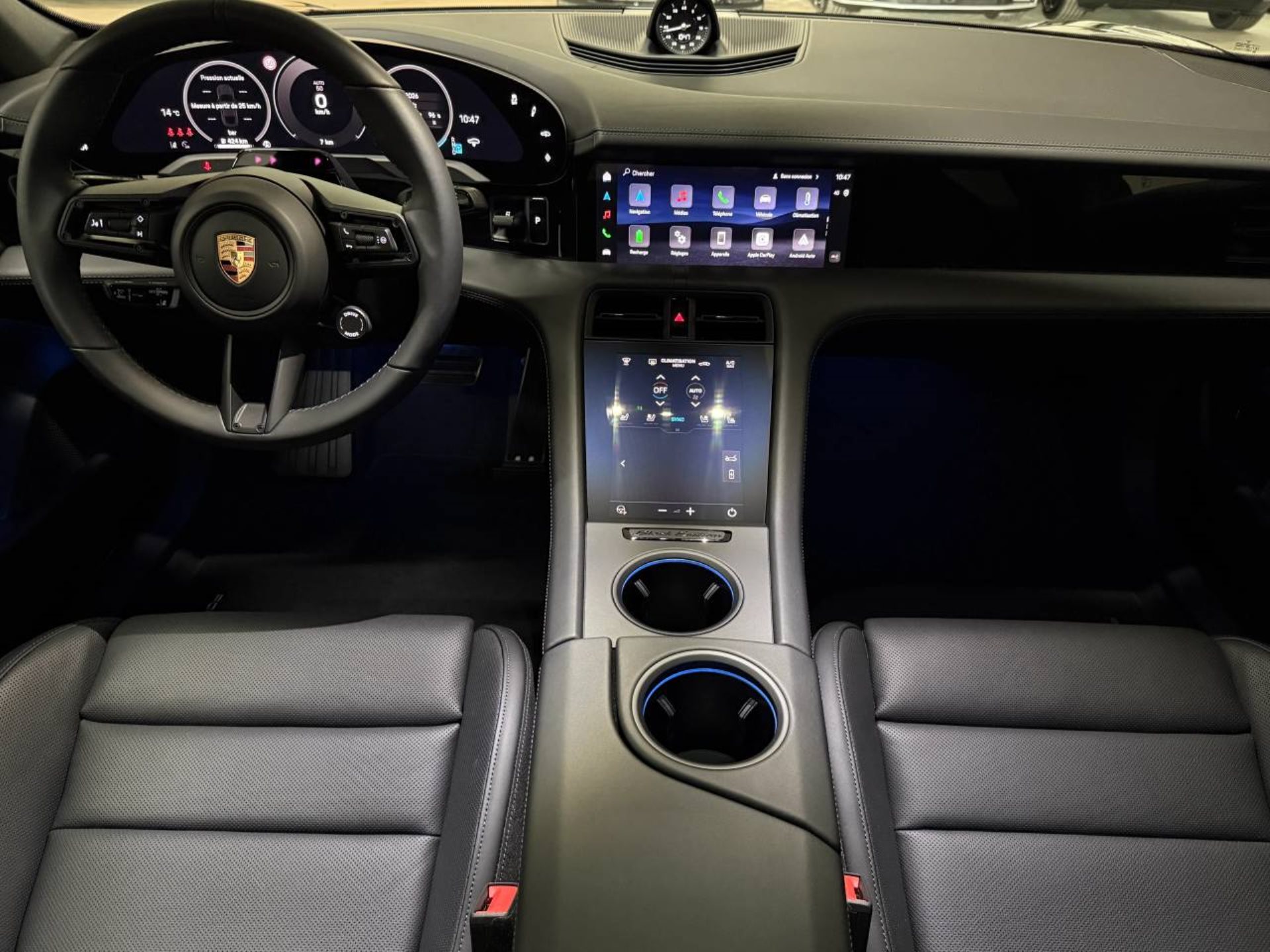 PORSCHE Taycan 4 Black Edition-image-14
