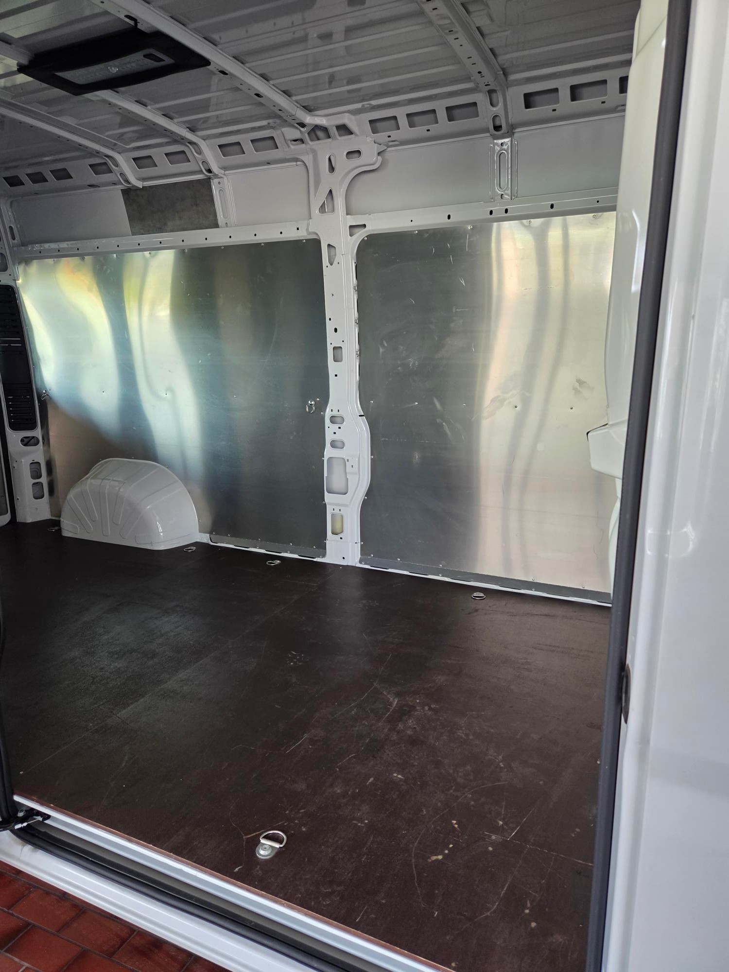 FIAT E-Ducato 35 47kWh L2H1-image-9