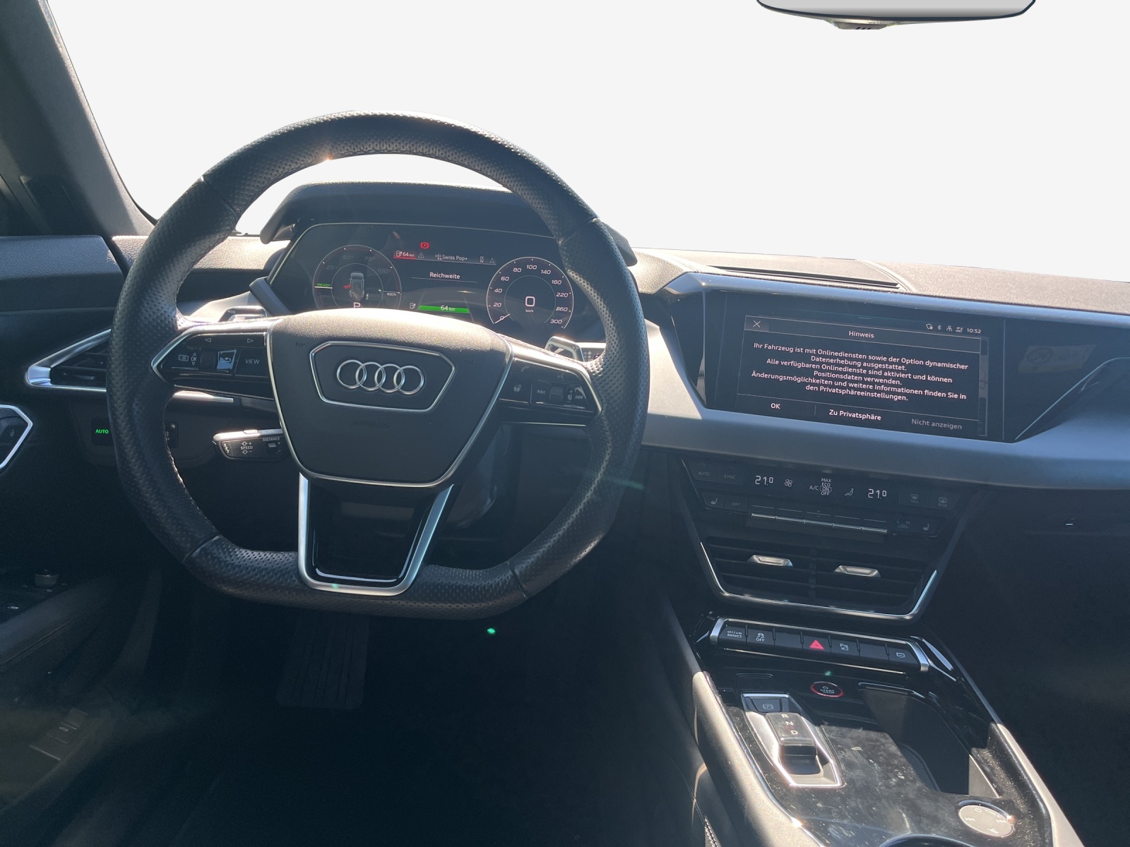 AUDI e-tron GT quattro-image-9