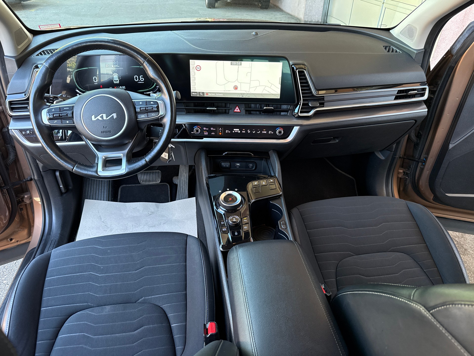 KIA Sportage 1.6T-GDi MHEV Style 4x4 7DCT-image-10