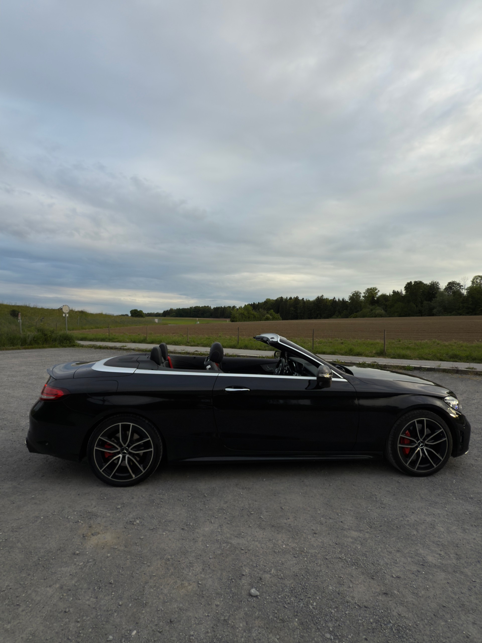 MERCEDES-BENZ C 43 AMG 4matic-image-4