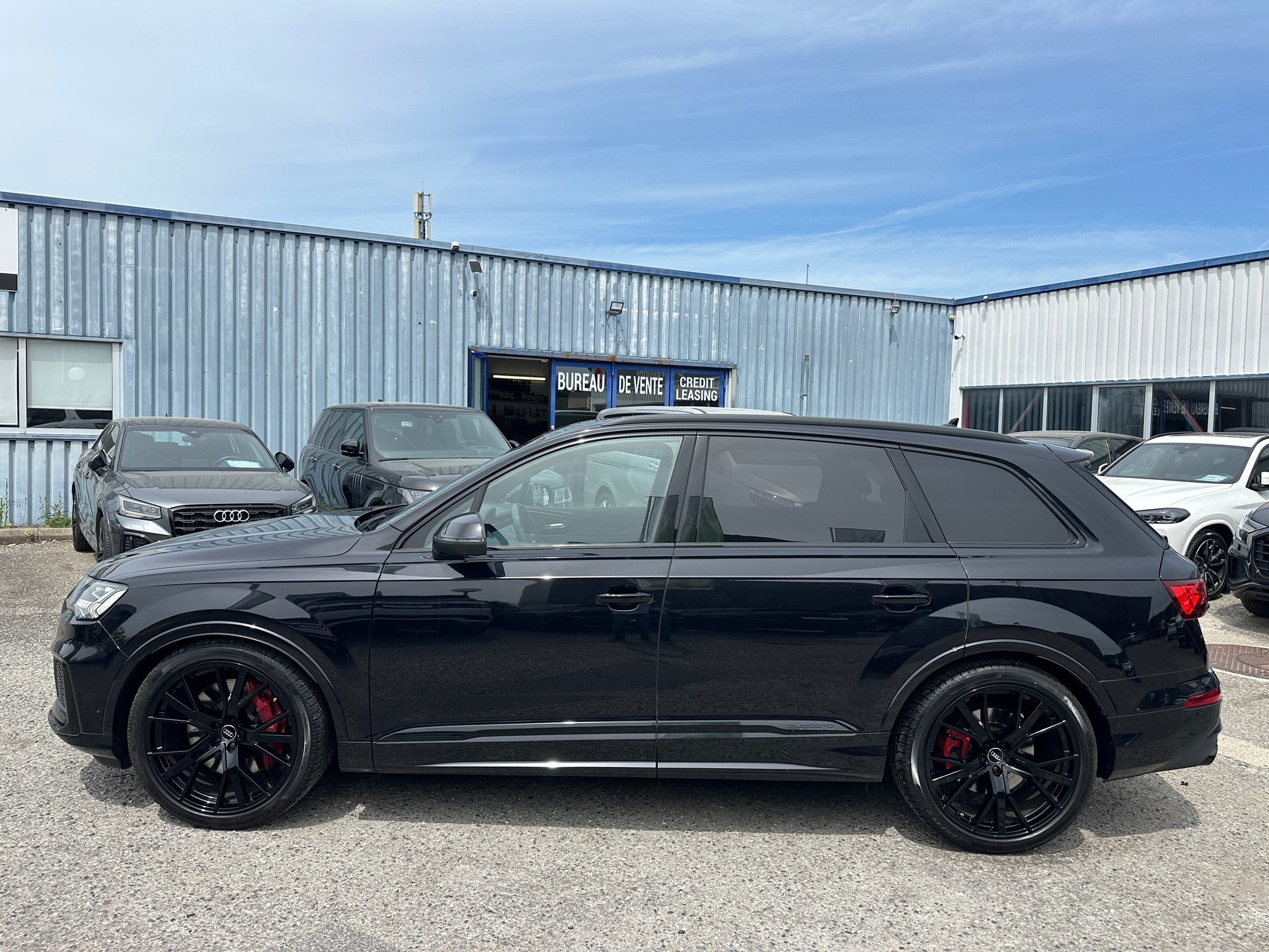 AUDI SQ7 4.0 TDI quattro tiptronic-image-7