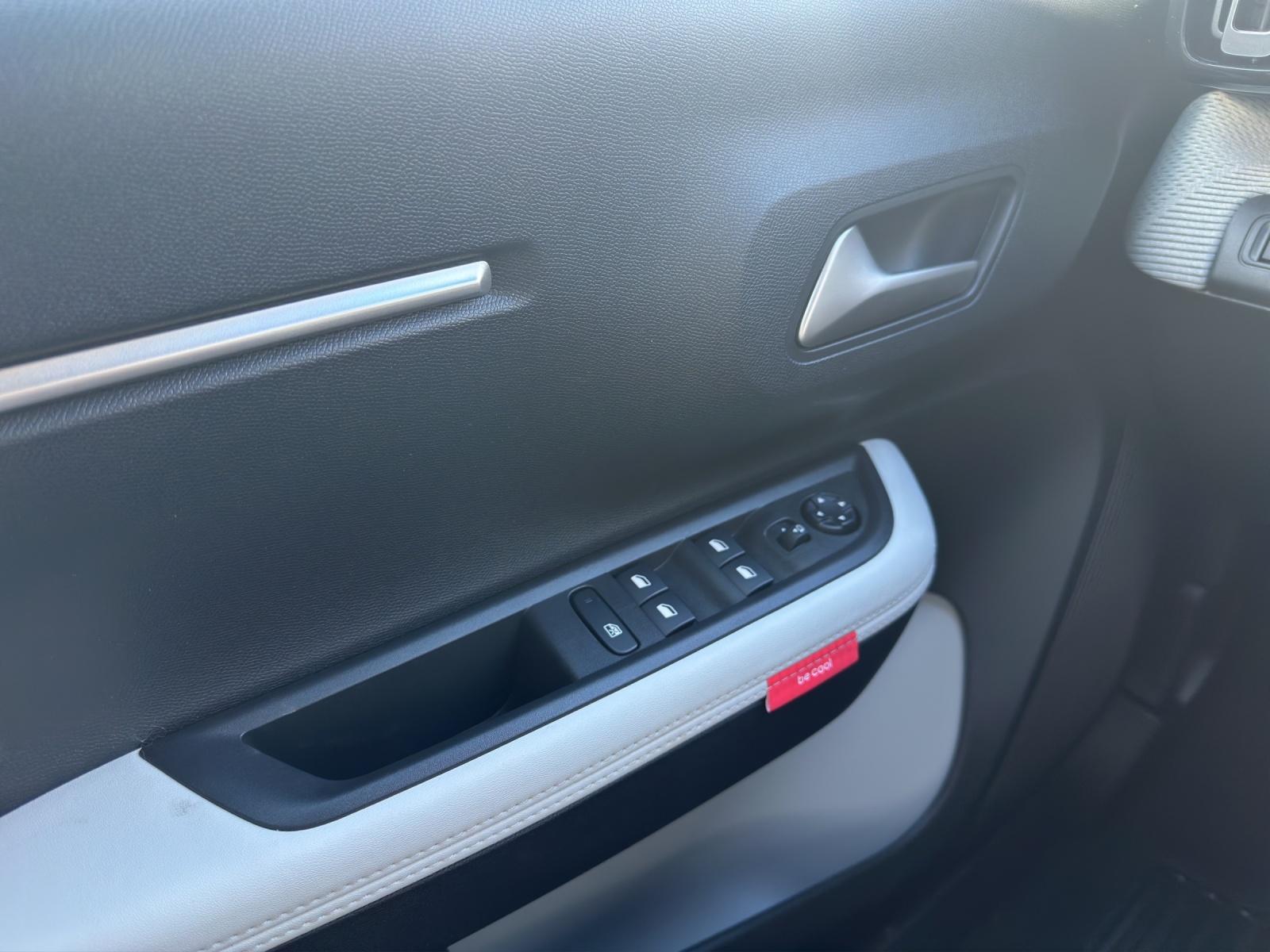 CITROEN C3 1.2 Hybrid 110 Max-image-11