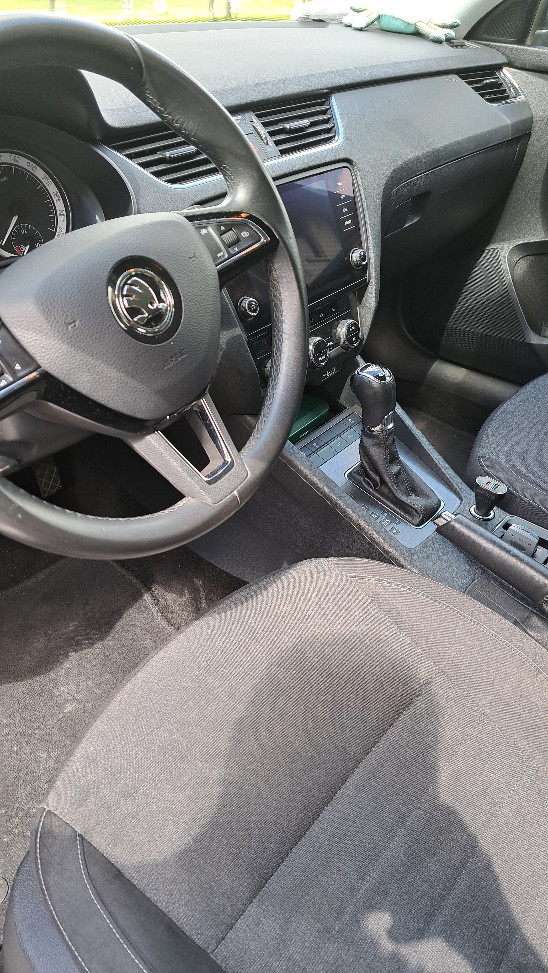 SKODA 2.0 TDI 184 Soleil 4x4 DSG-image-4