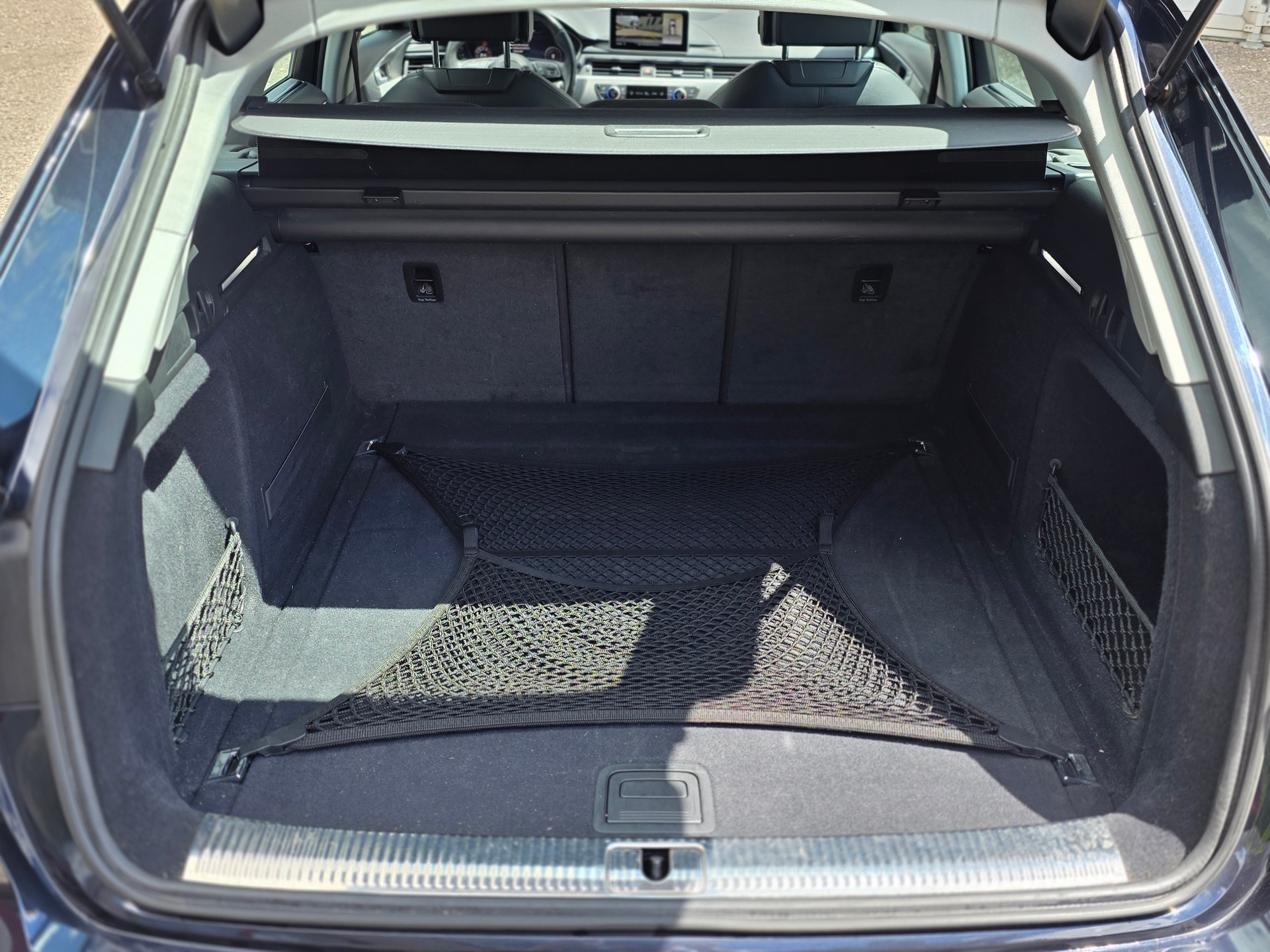 AUDI 2.0 TFSI 190 ultra S-Tronic-image-8