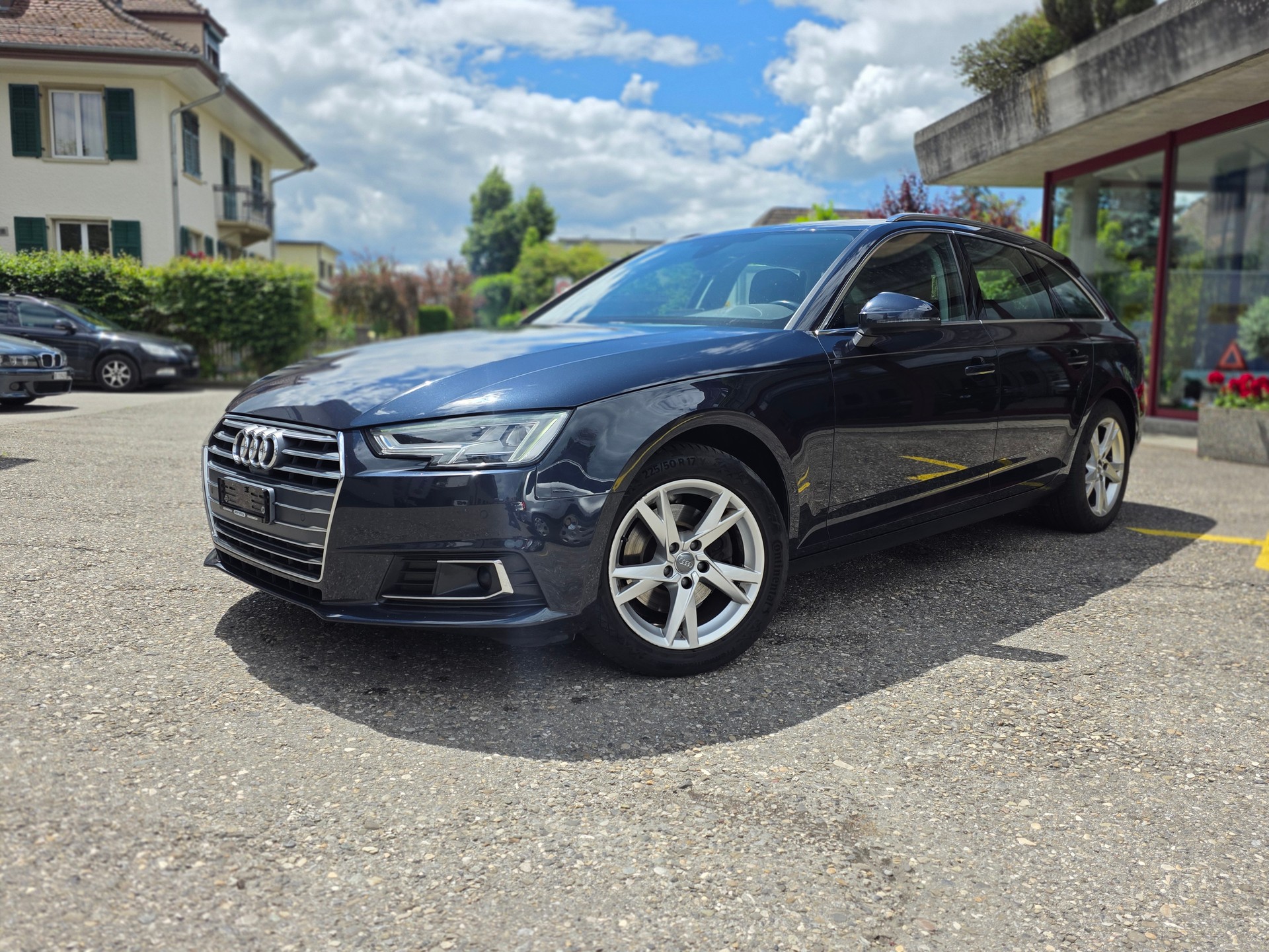 AUDI 2.0 TFSI 190 ultra S-Tronic-image-0