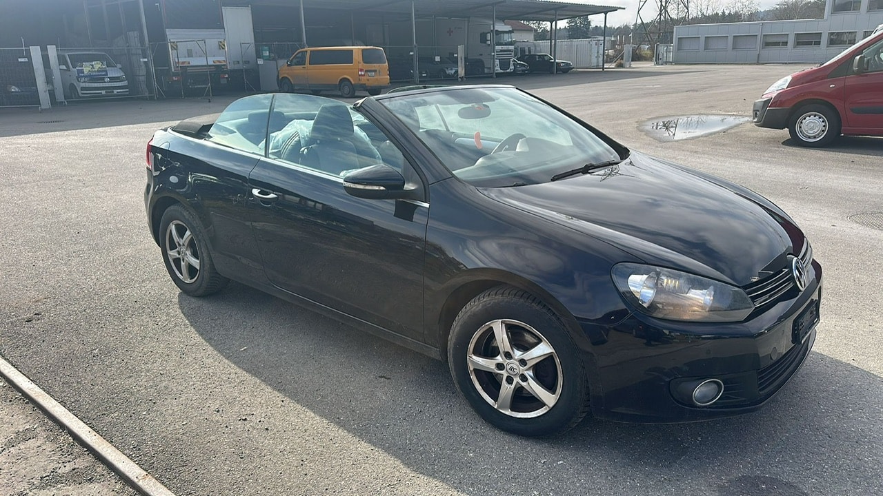 VW Golf Cabrio 1.2 TSI BlueMotion Technology-image-2