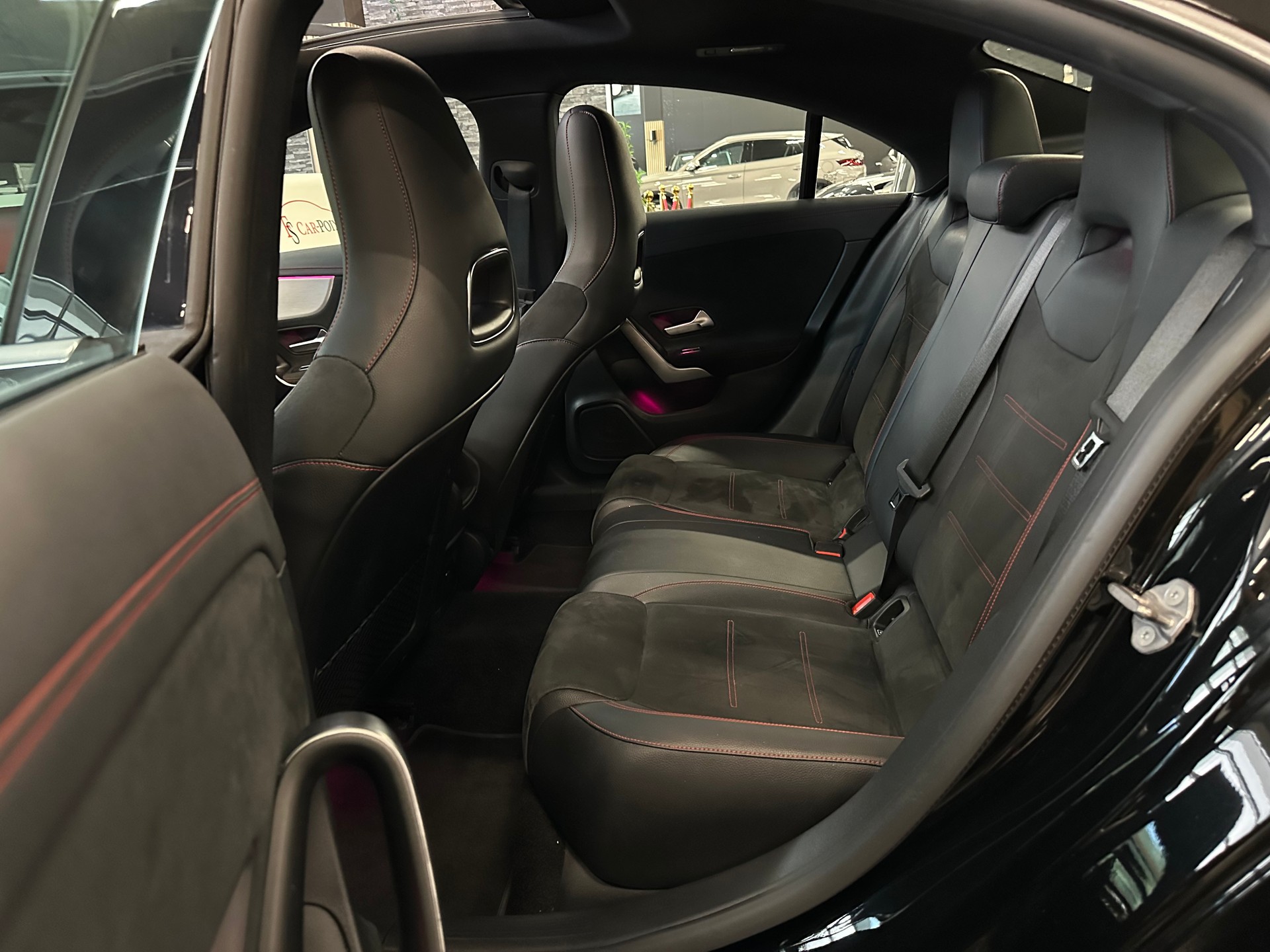 MERCEDES-BENZ CLA 220 AMG Line 7G-DCT 4Matic-image-11