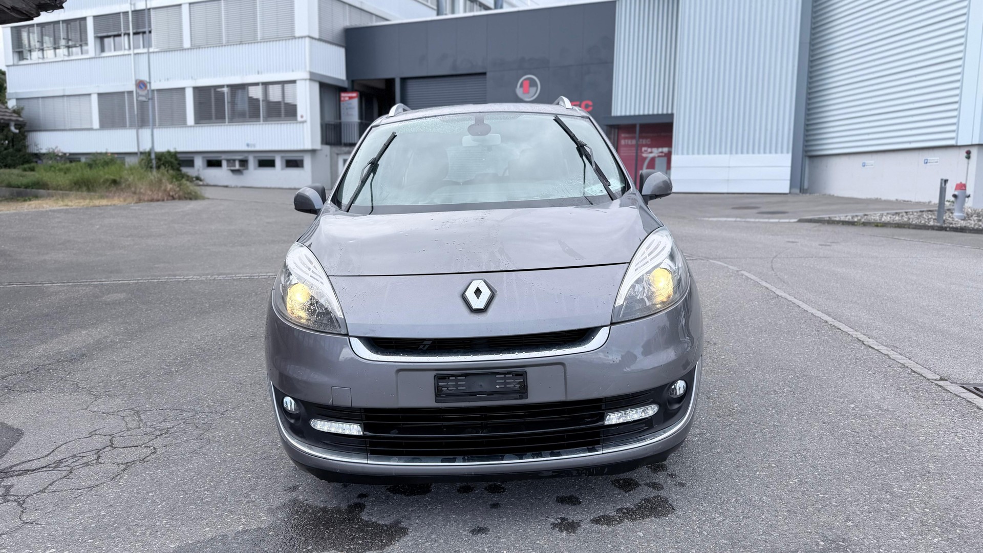 RENAULT Grand Scénic 1.2 16V Turbo Energy-image-0