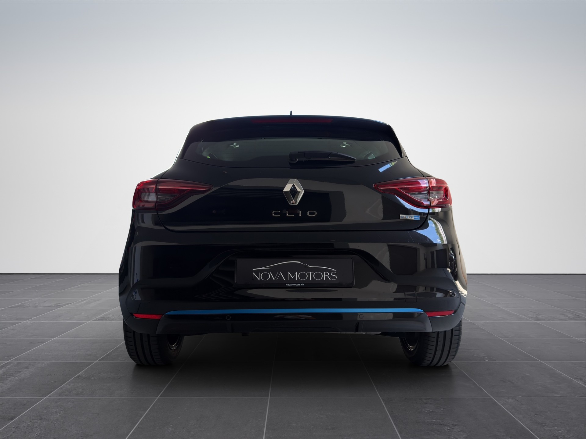 RENAULT Clio 1.6 E-Tech Edition One-image-4