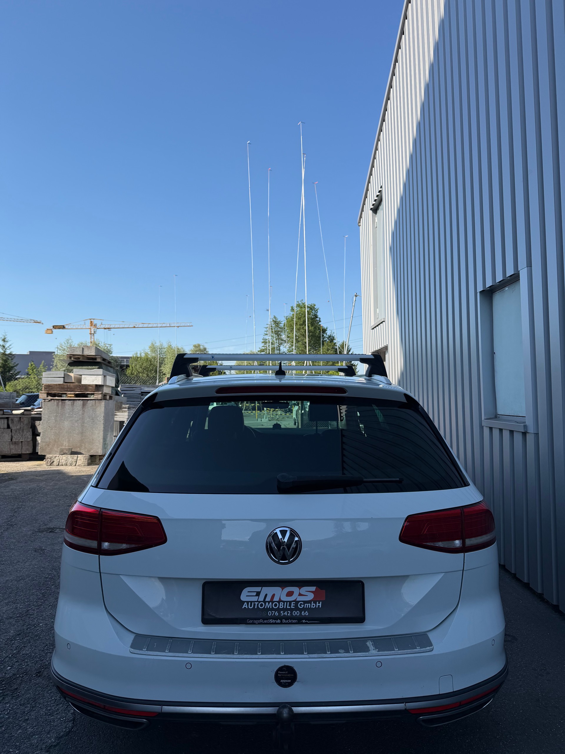VW Passat Alltrack 2.0 TDI BMT 4Motion DSG-image-6