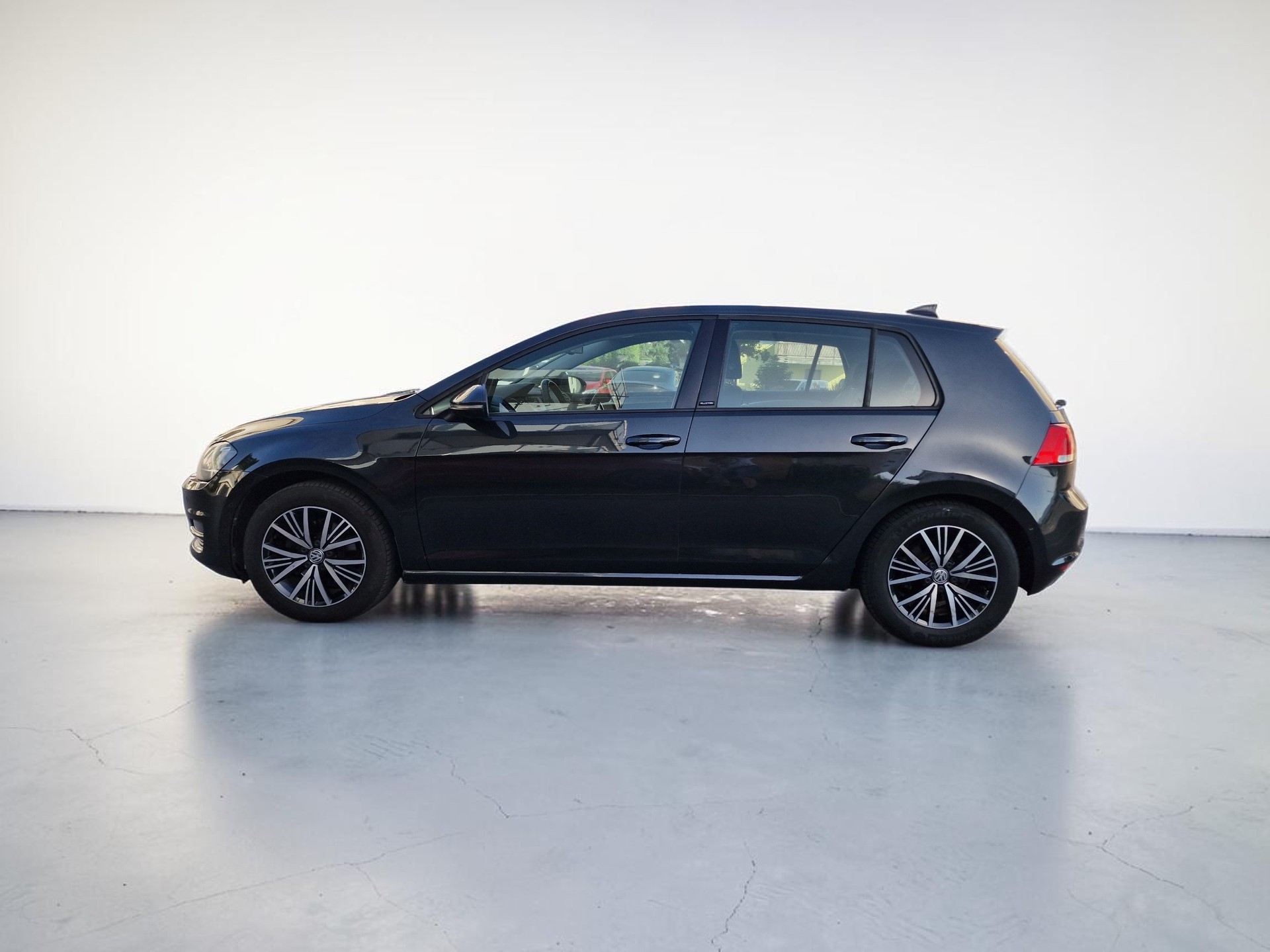 VW Golf 1.4 TSI Allstar DSG MFK NEU 12Mt Gara-image-0