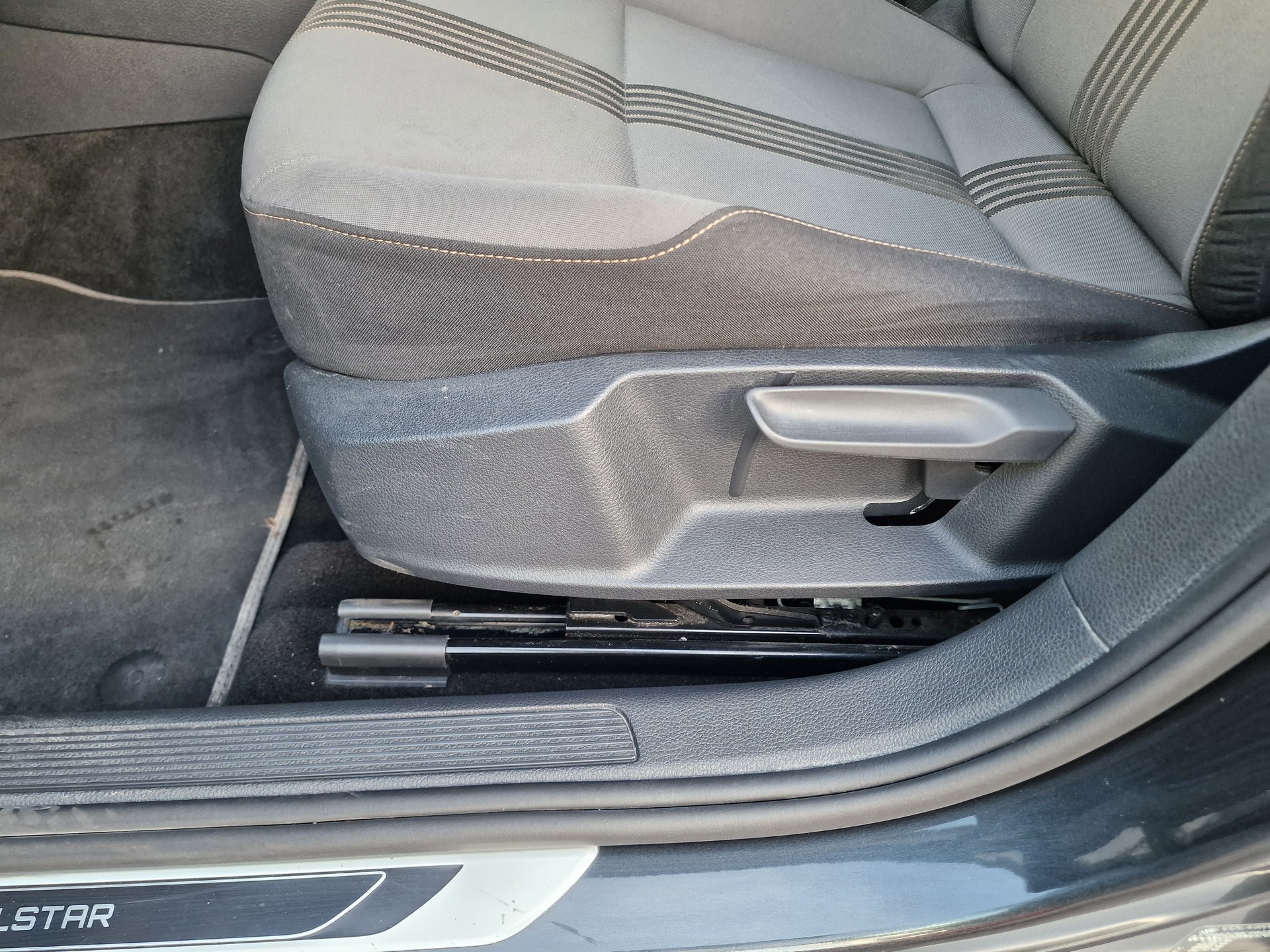 VW Golf 1.4 TSI Allstar DSG MFK NEU 12Mt Gara-image-13