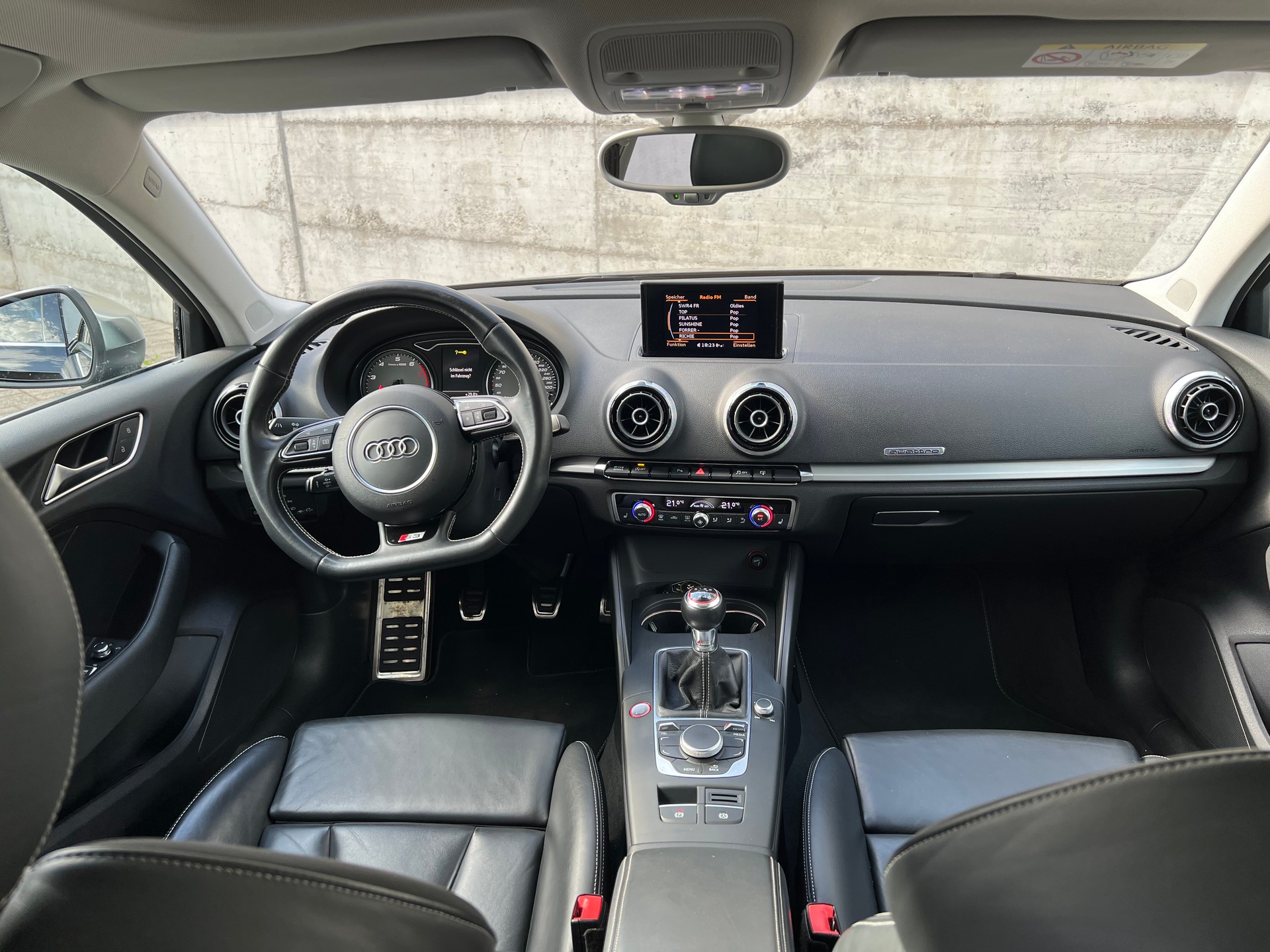 AUDI 2.0 T FSI quattro-image-4