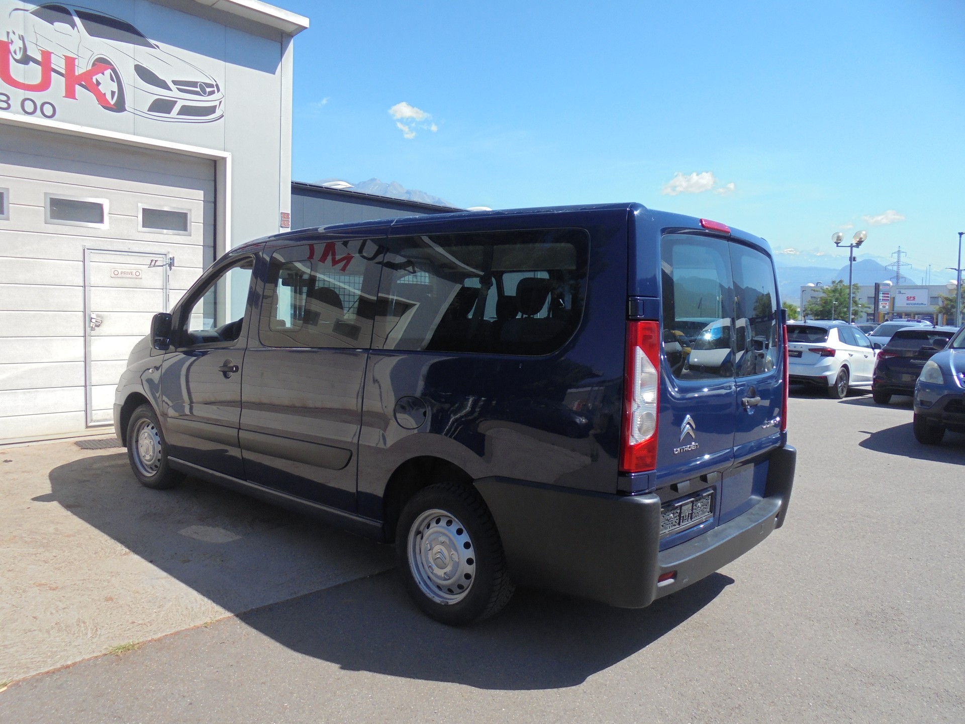 CITROEN Jumpy 2.0 HDi L2H1 Attraction-image-3