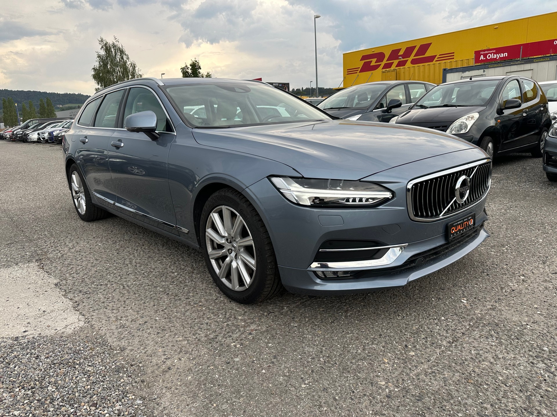 VOLVO V90 D5 AWD Inscription Geartronic Powerpulse-image-2